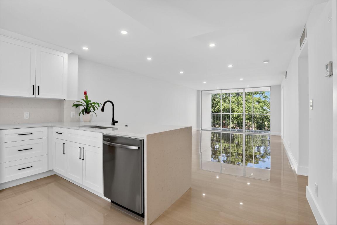 2651 S Palm Aire Drive S 305