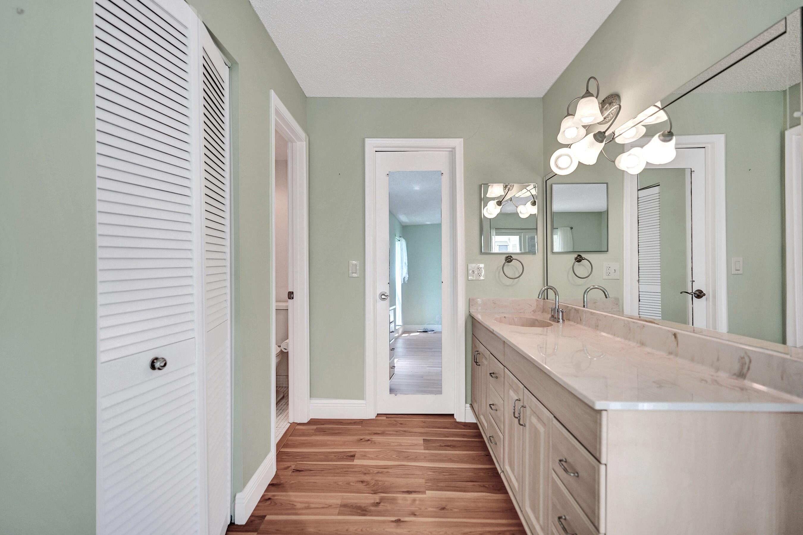 1051 Orange Terrace 101