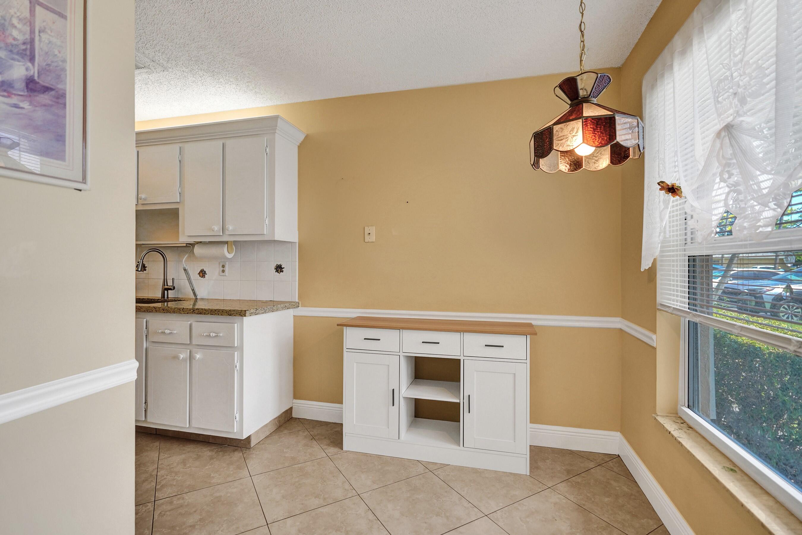1051 Orange Terrace 101