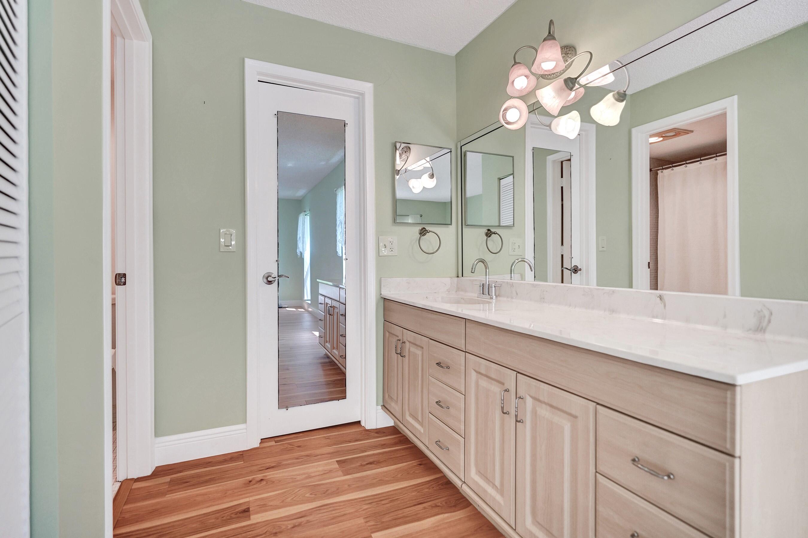 1051 Orange Terrace 101