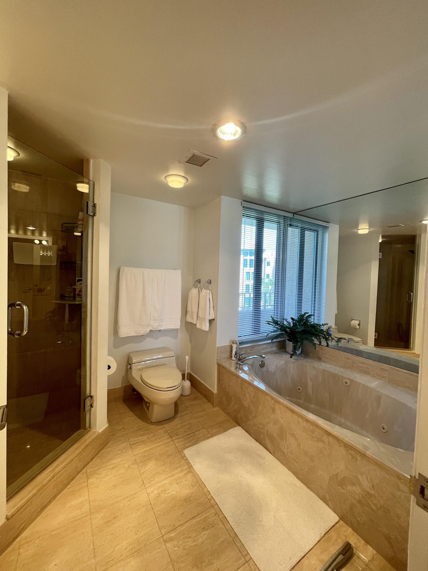 140 SE 5th Avenue 439