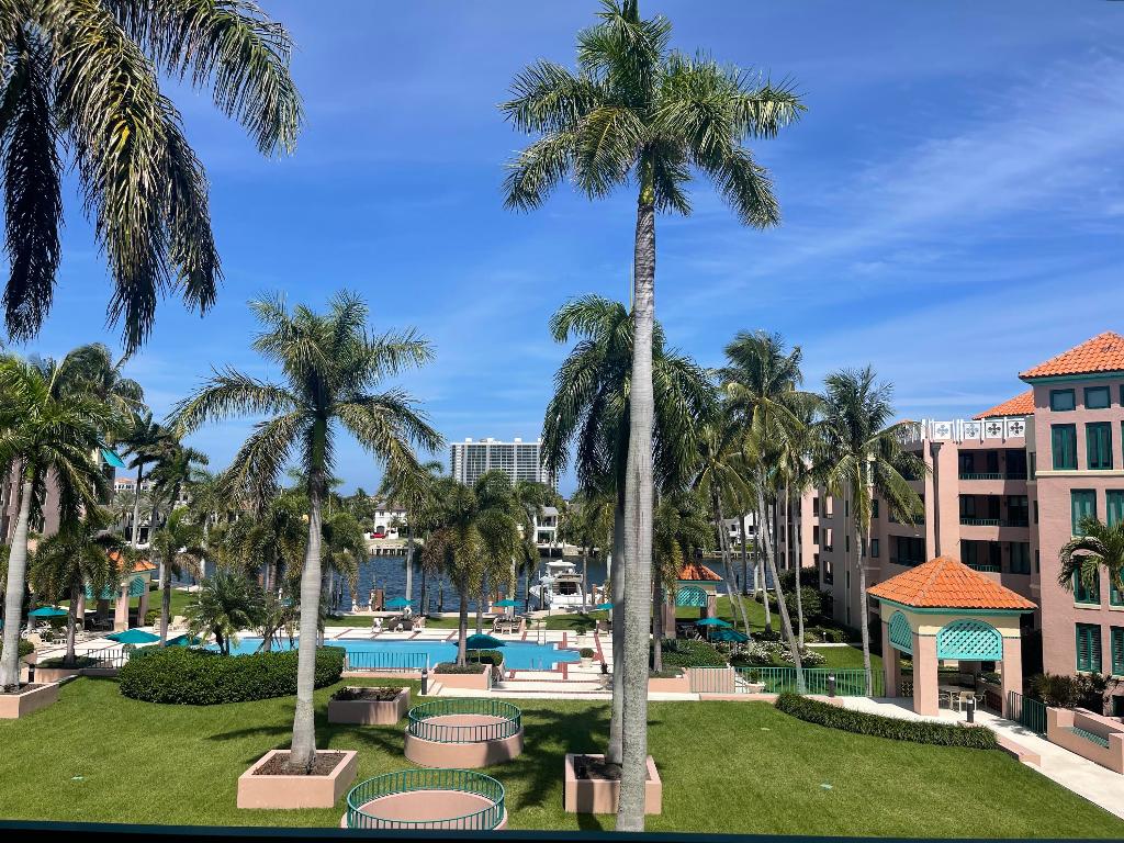 140 SE 5th Avenue 439