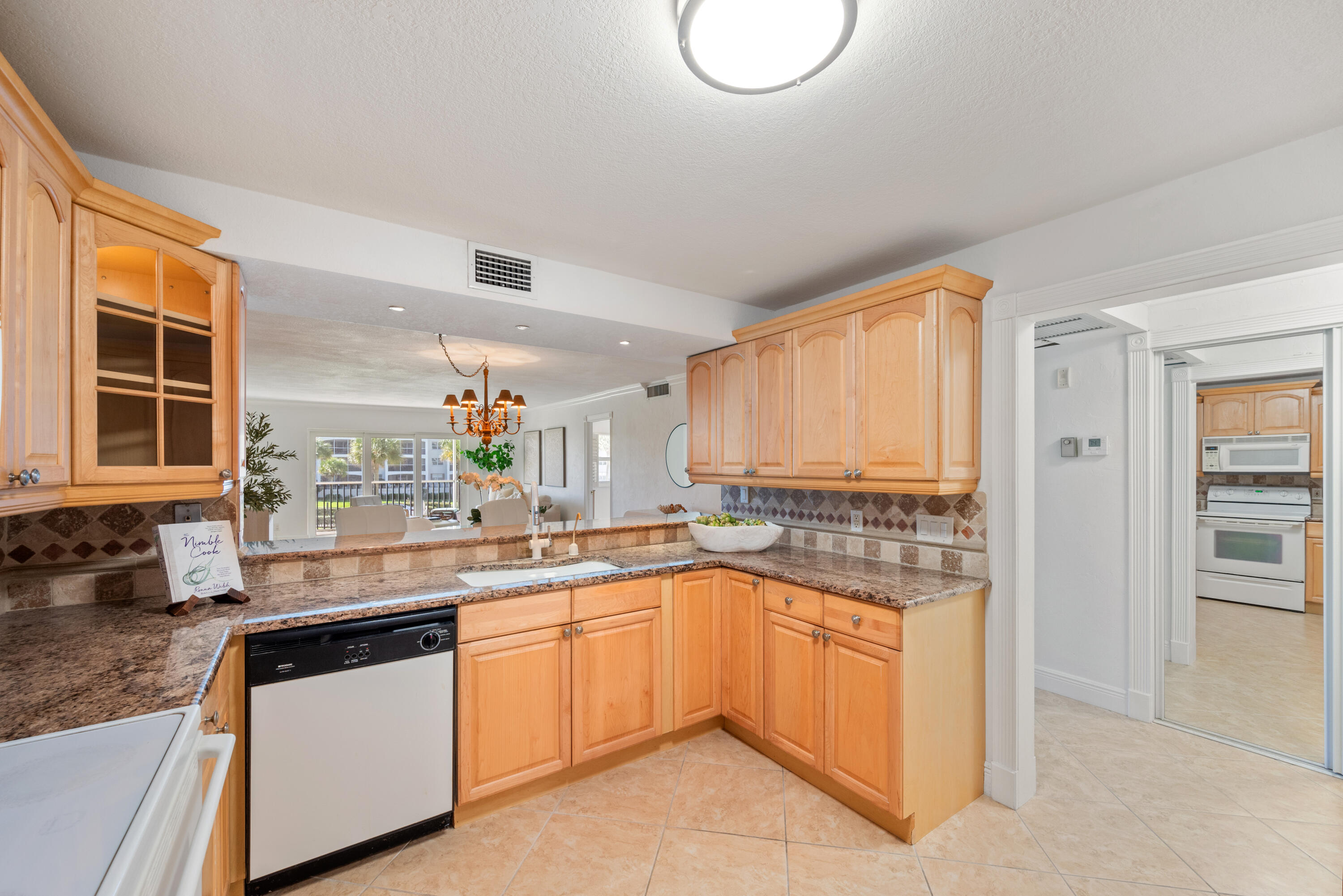 2871 N Ocean Boulevard C 207