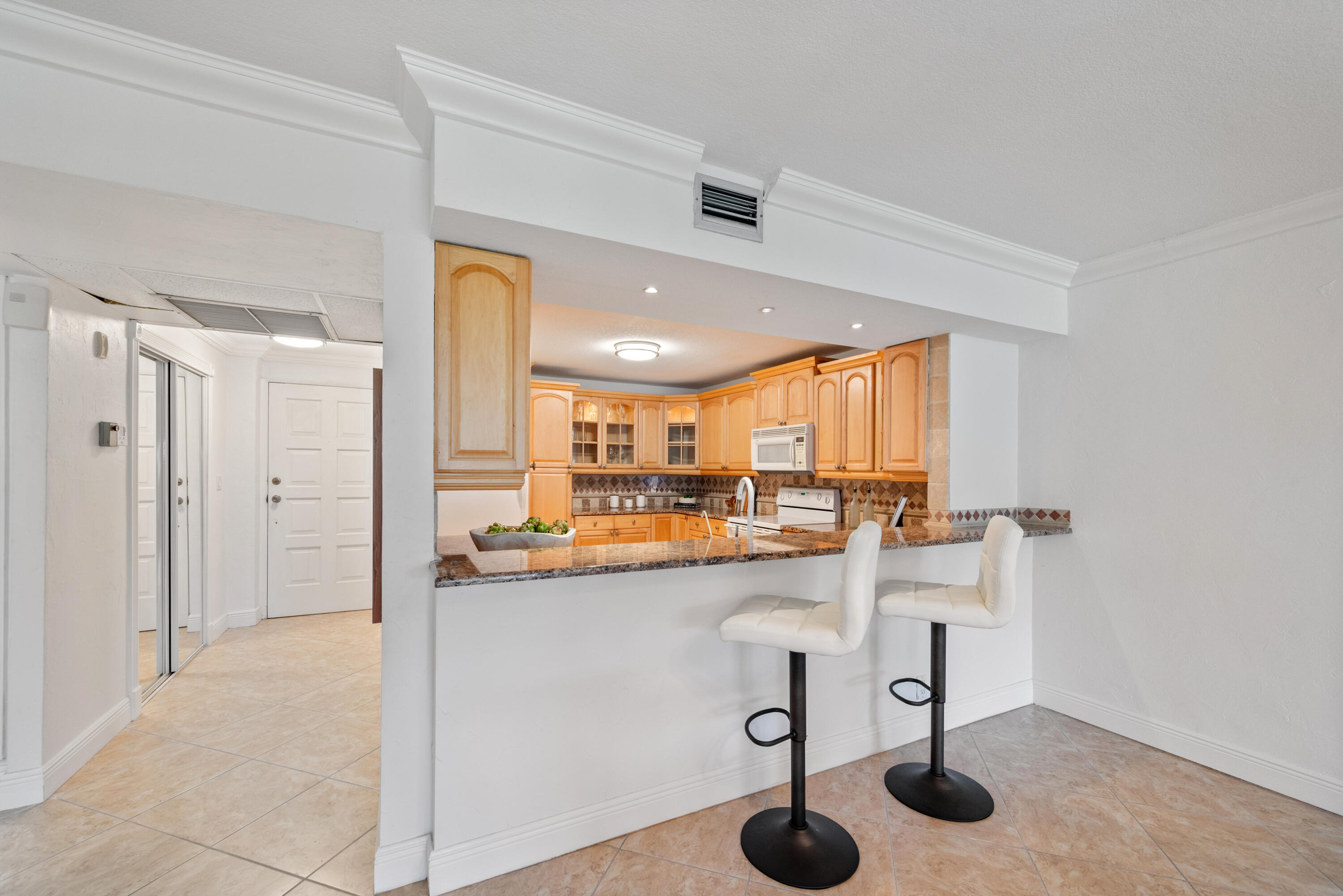 2871 N Ocean Boulevard C 207