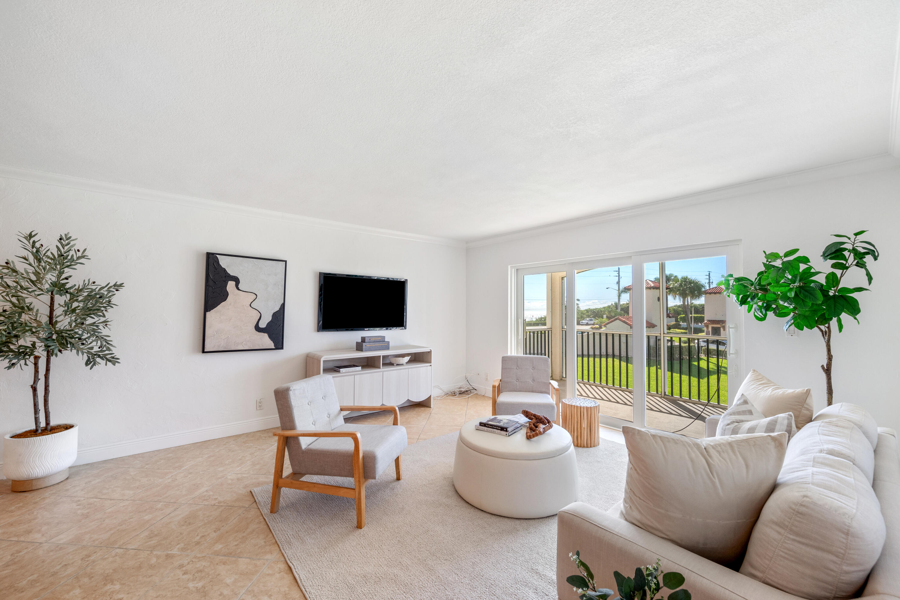 2871 N Ocean Boulevard C 207