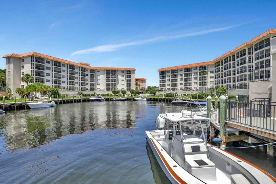 2871 N Ocean Boulevard C 207