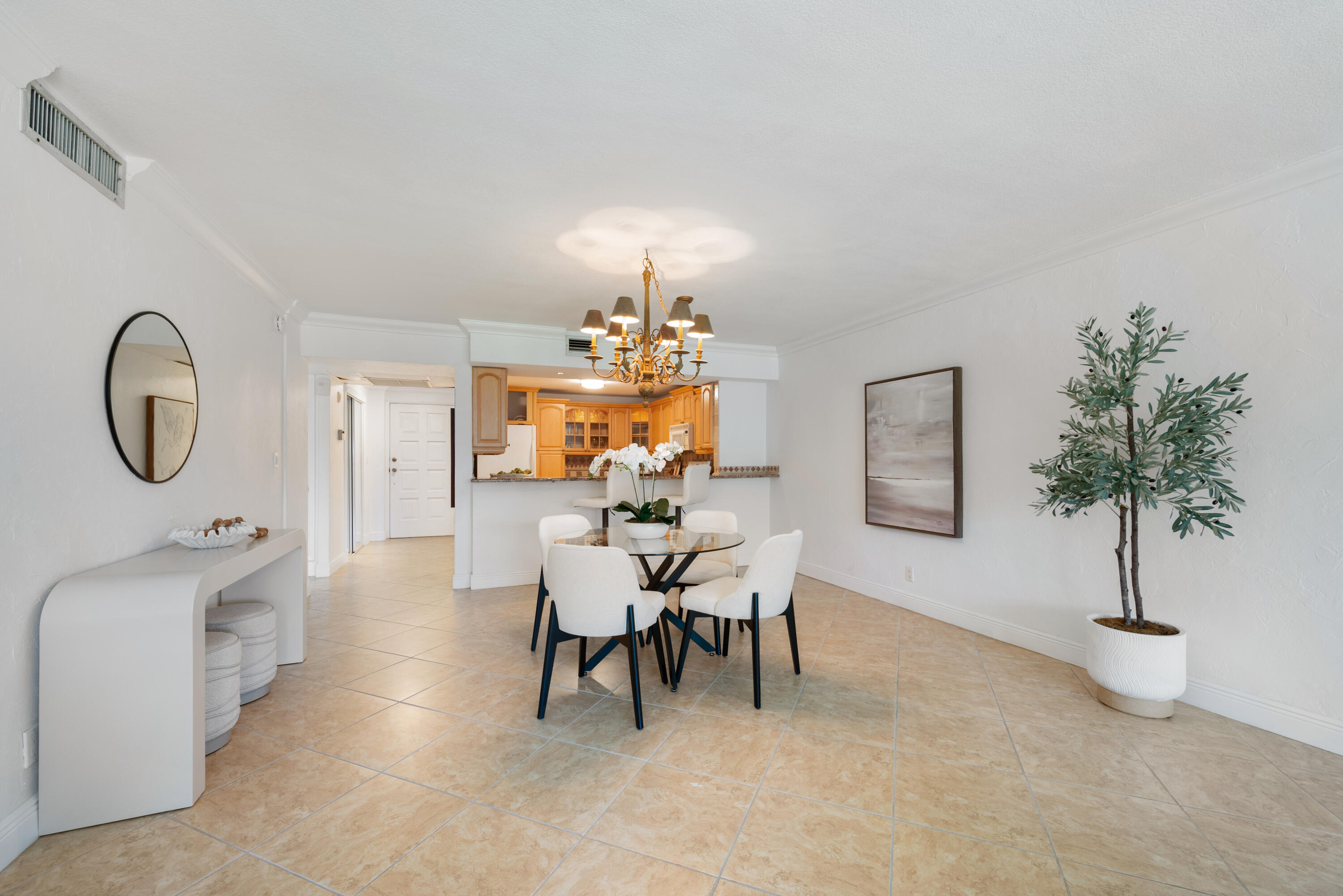 2871 N Ocean Boulevard C 207