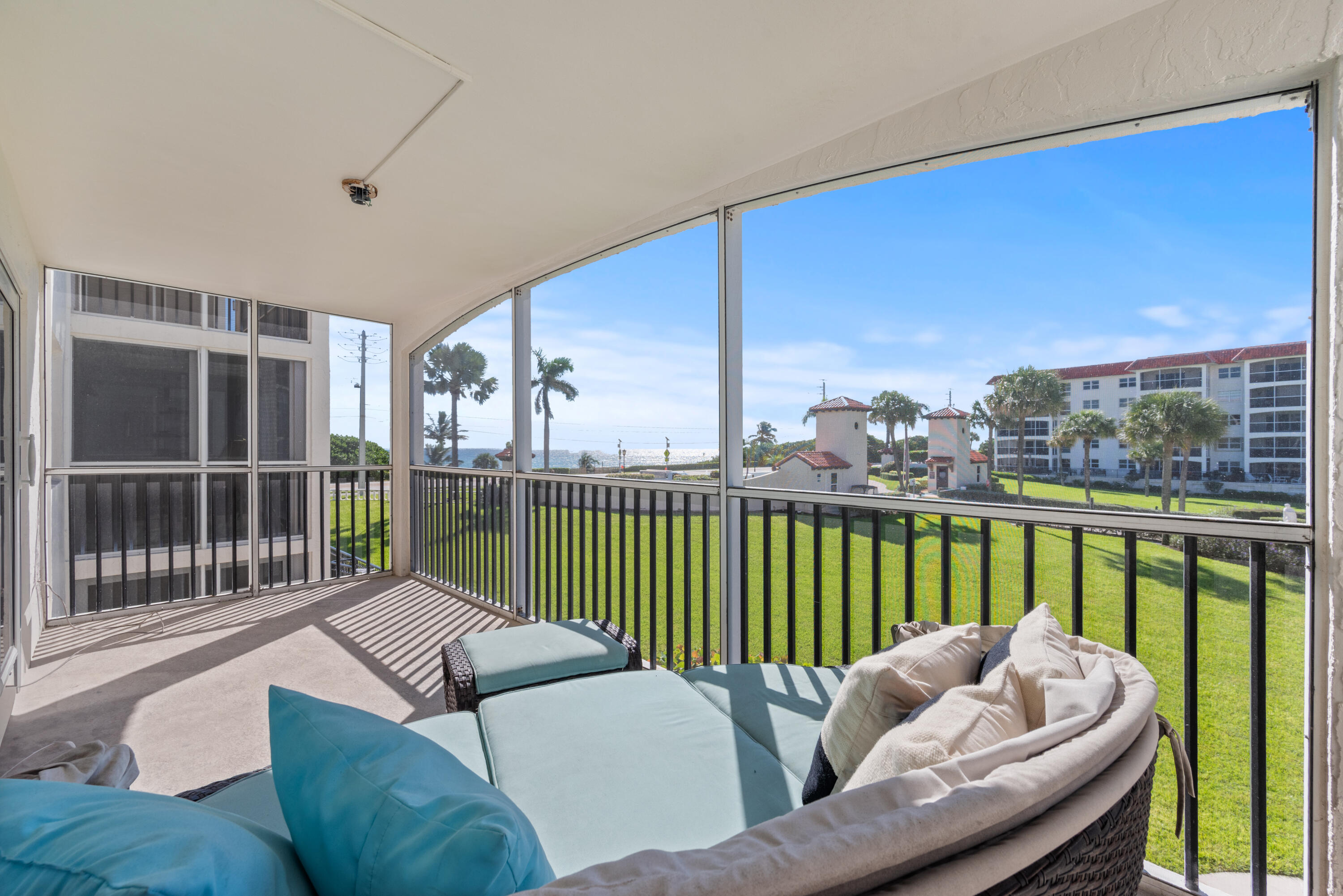 2871 N Ocean Boulevard C 207