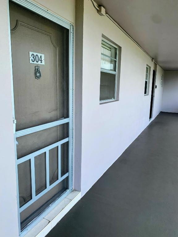 2800 NW 47th Terrace 304b