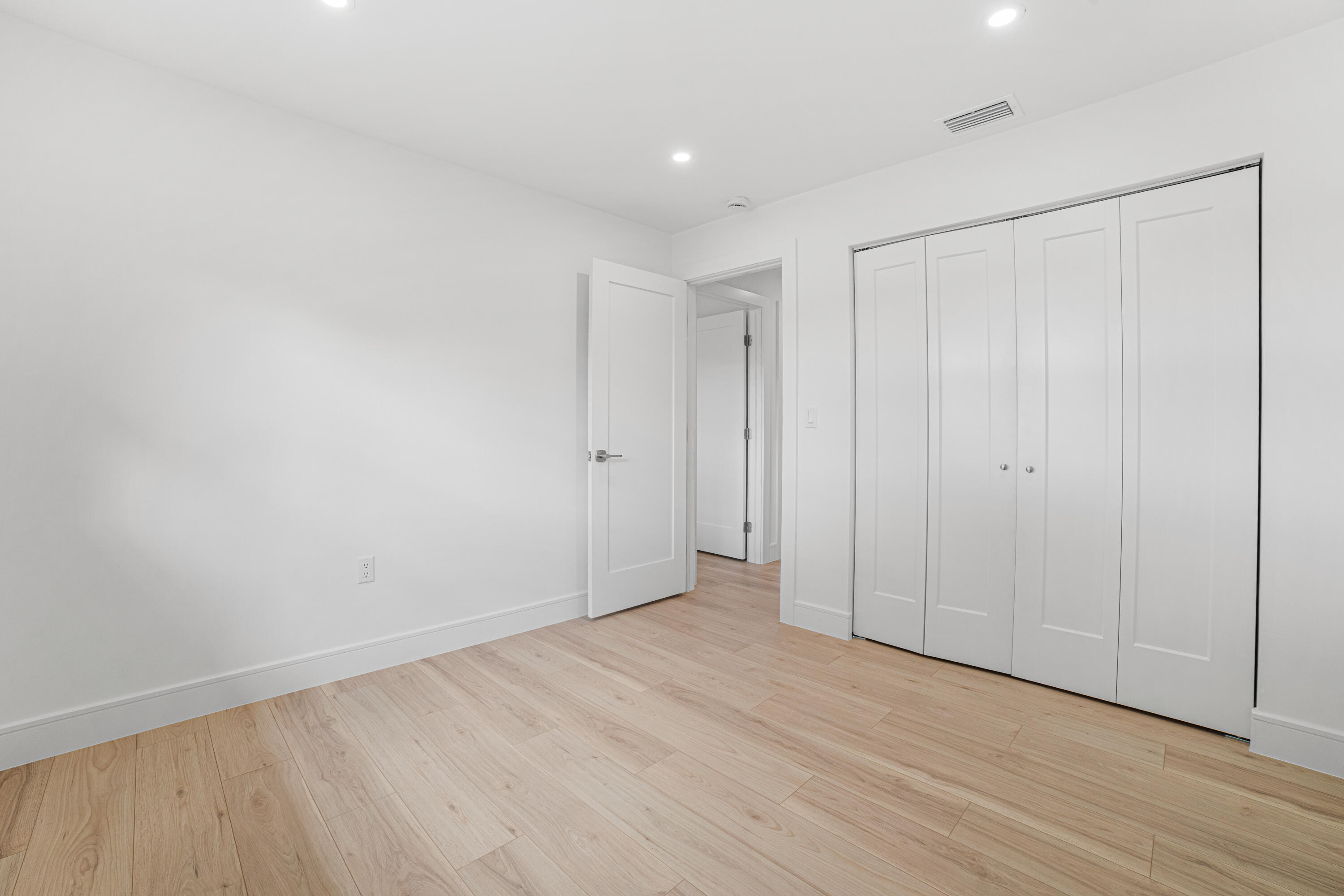 1301 SE 8th Avenue