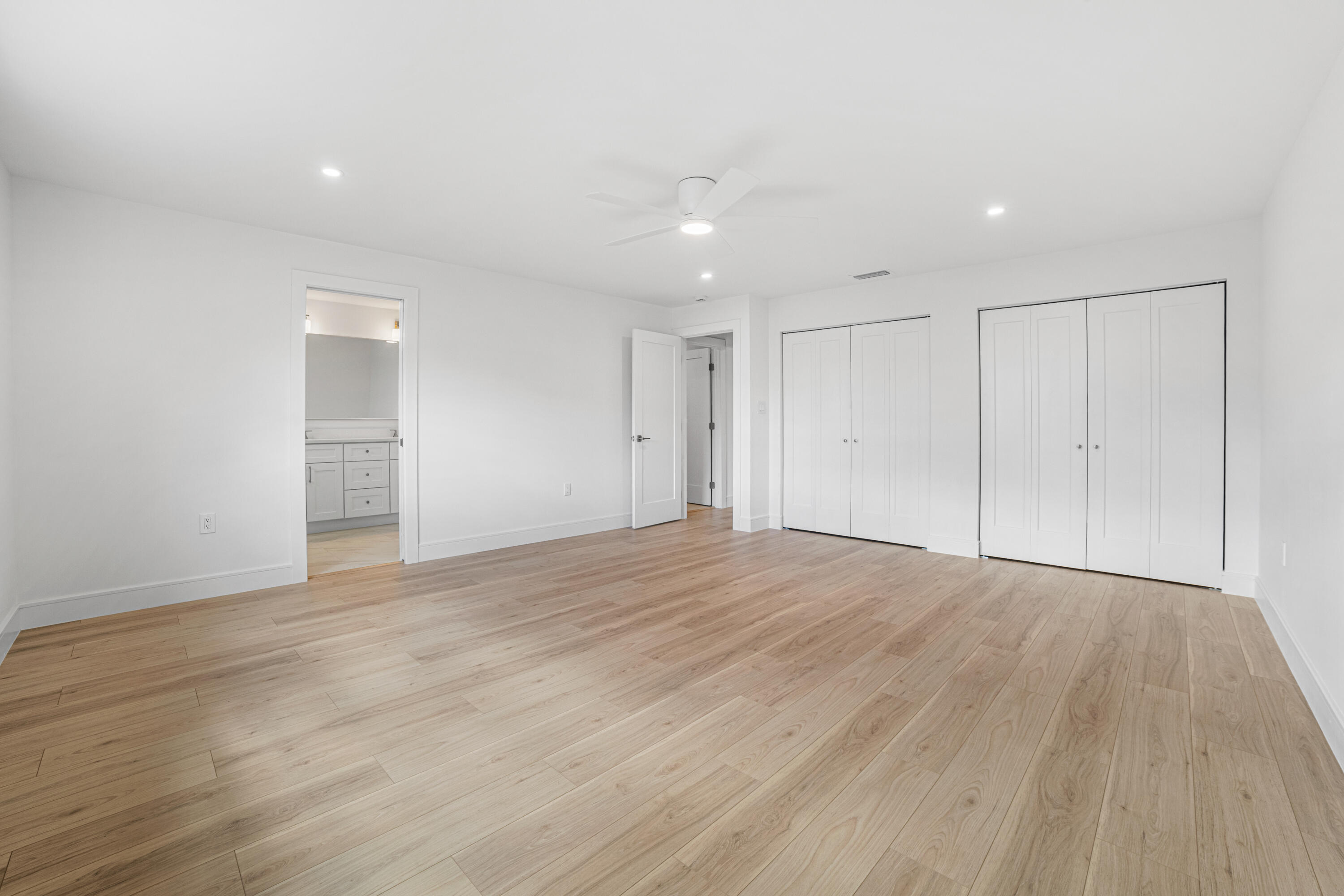 1301 SE 8th Avenue