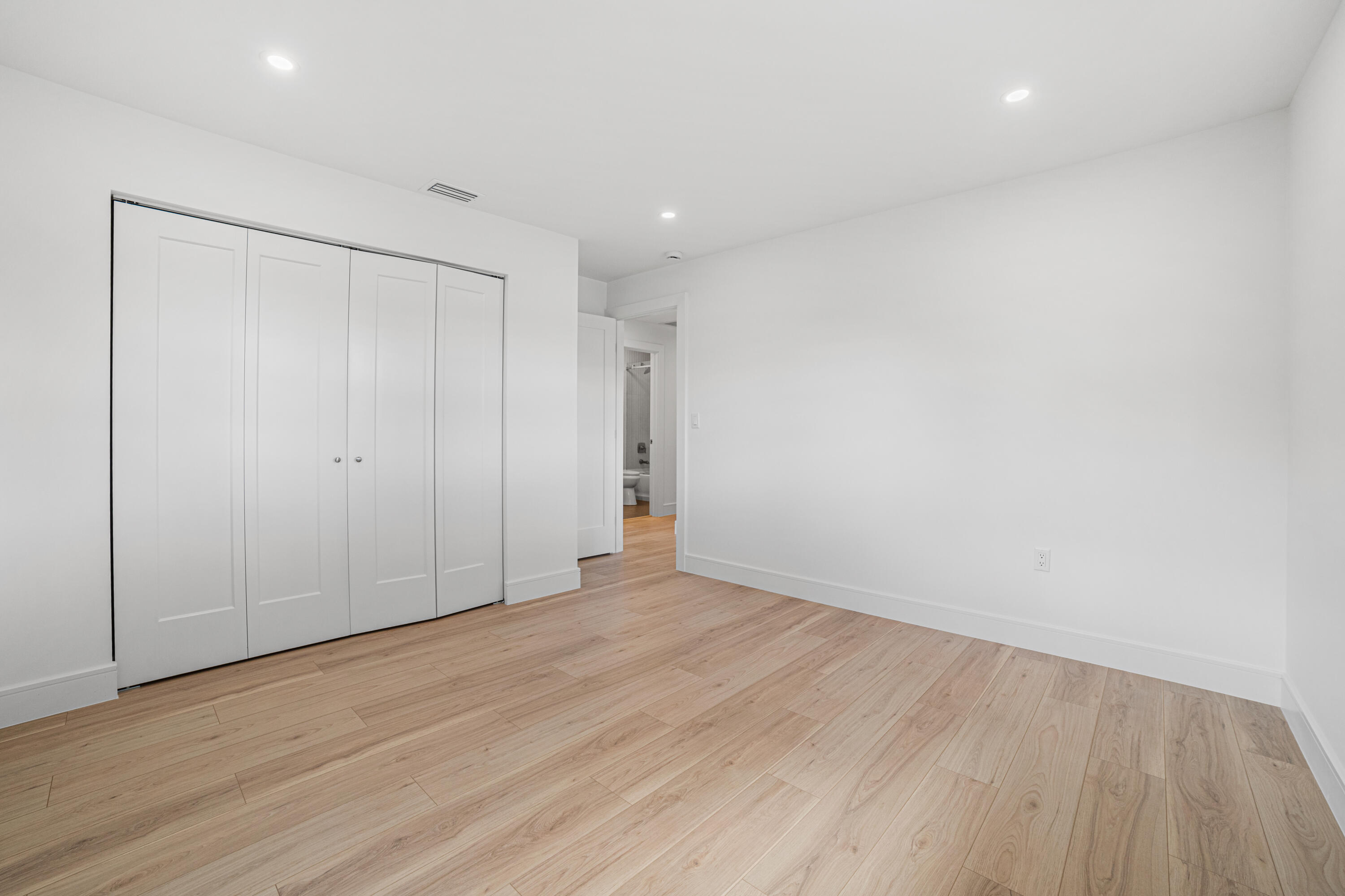 1301 SE 8th Avenue