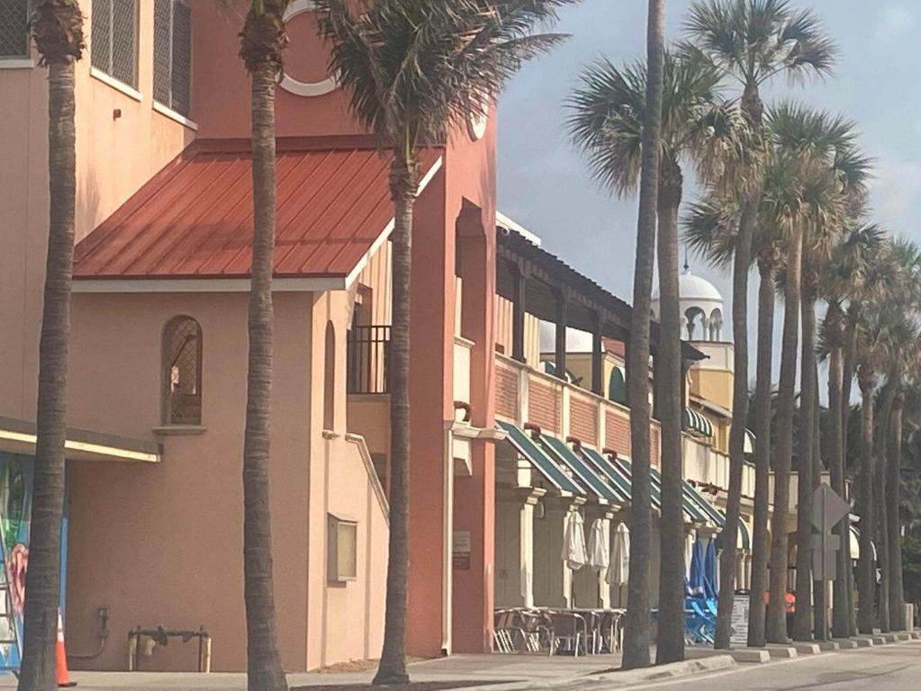 1120 S Federal Highway