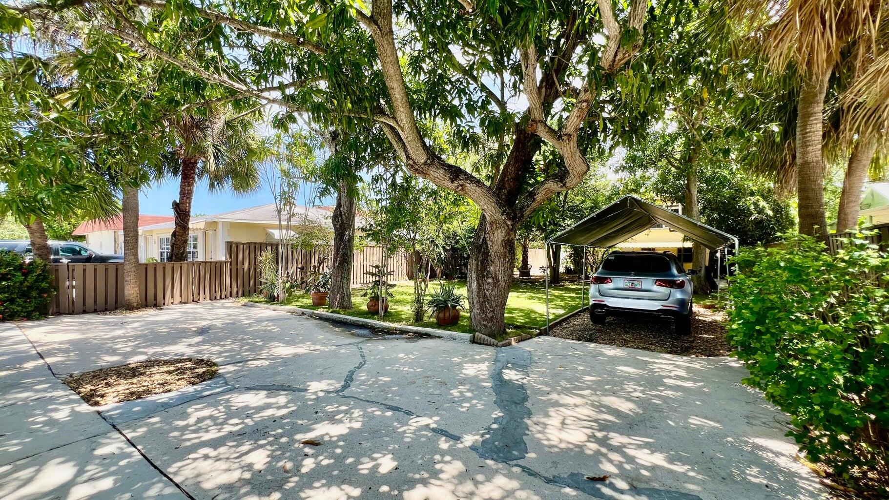 1120 S Federal Highway