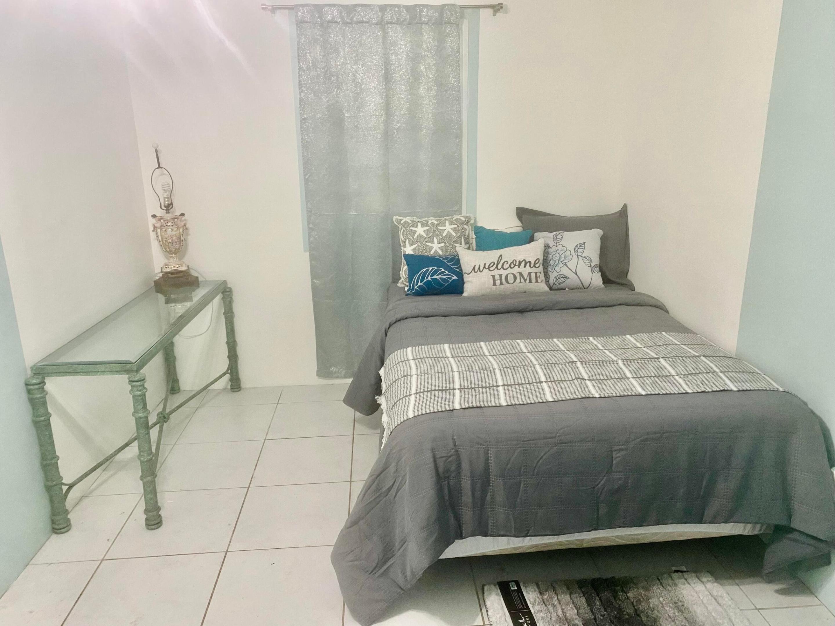 1120 S Federal Highway