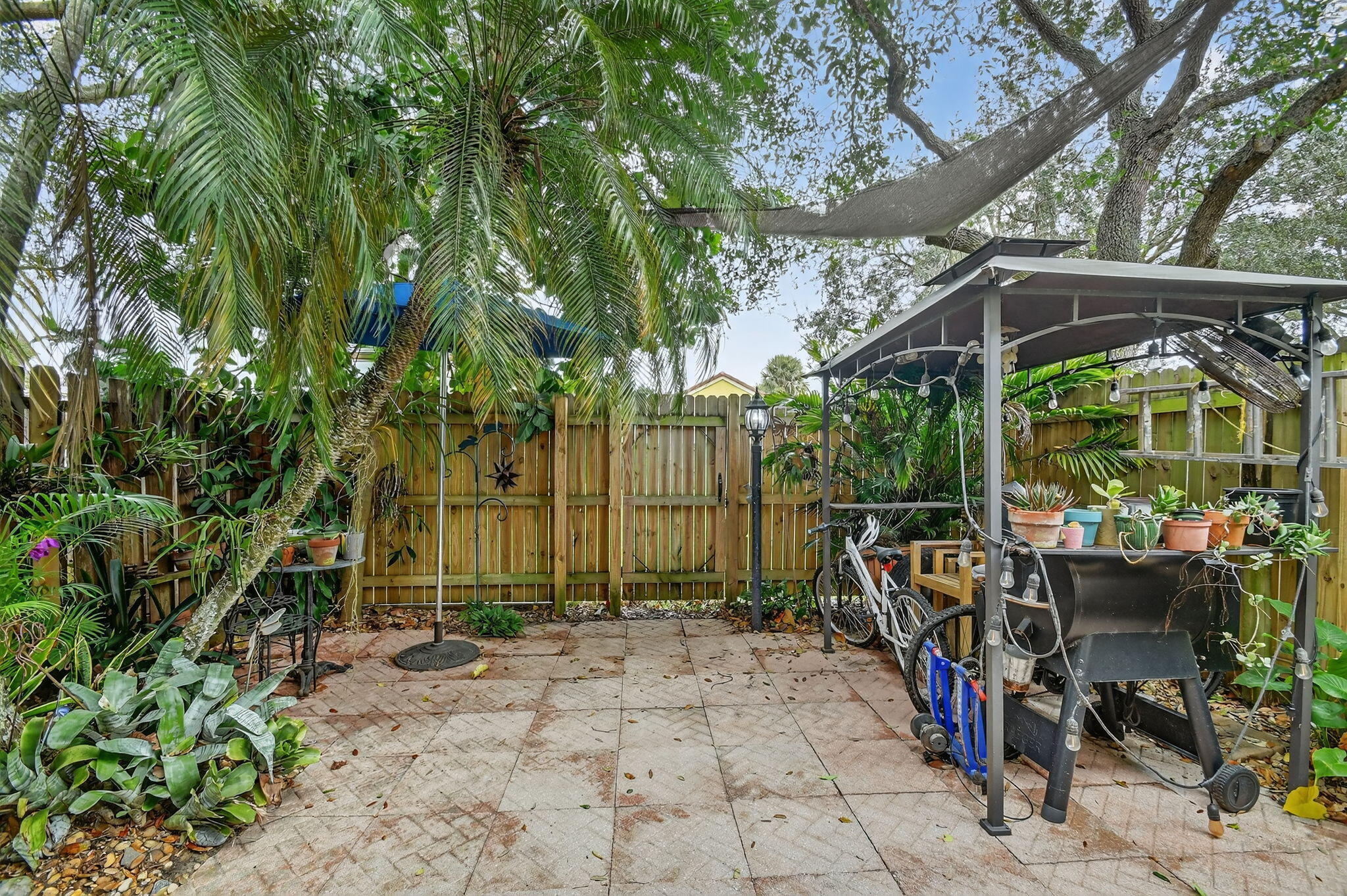 7614 Sonesta Shores Drive