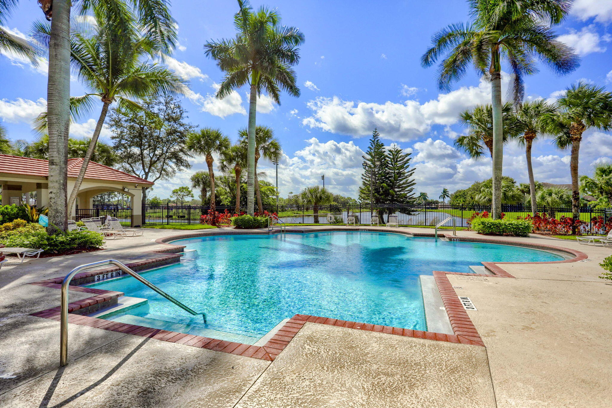 7614 Sonesta Shores Drive