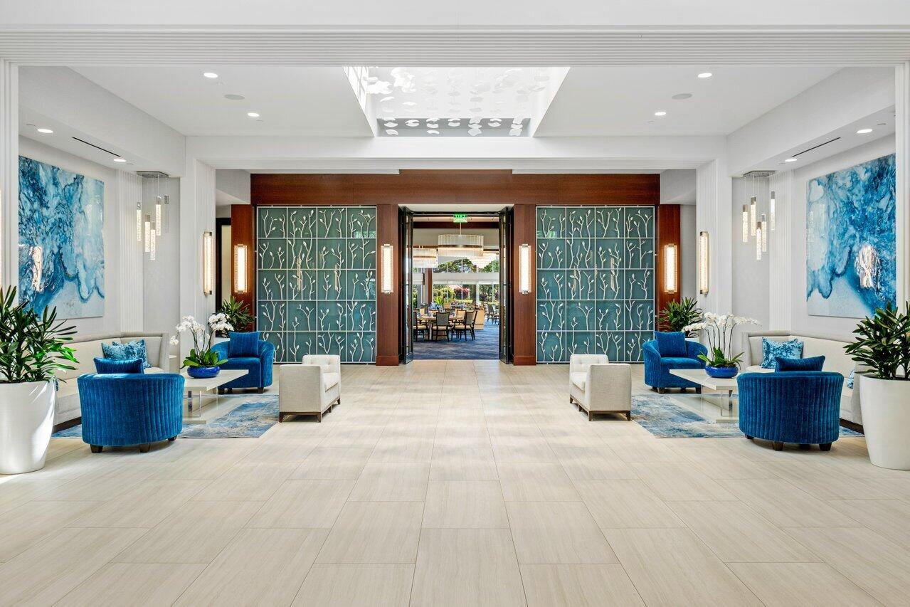 4952 Bocaire Boulevard