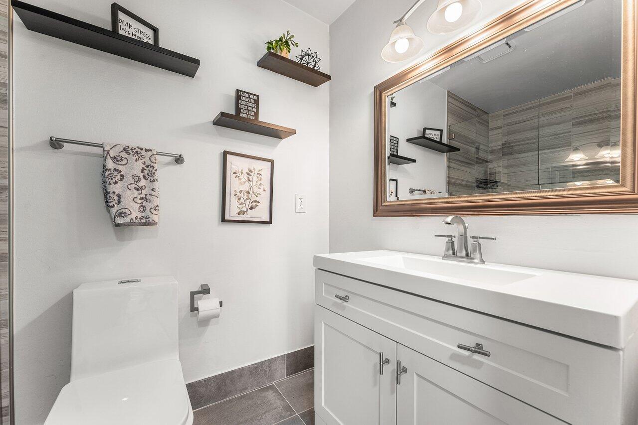 5300 Nesting Way A