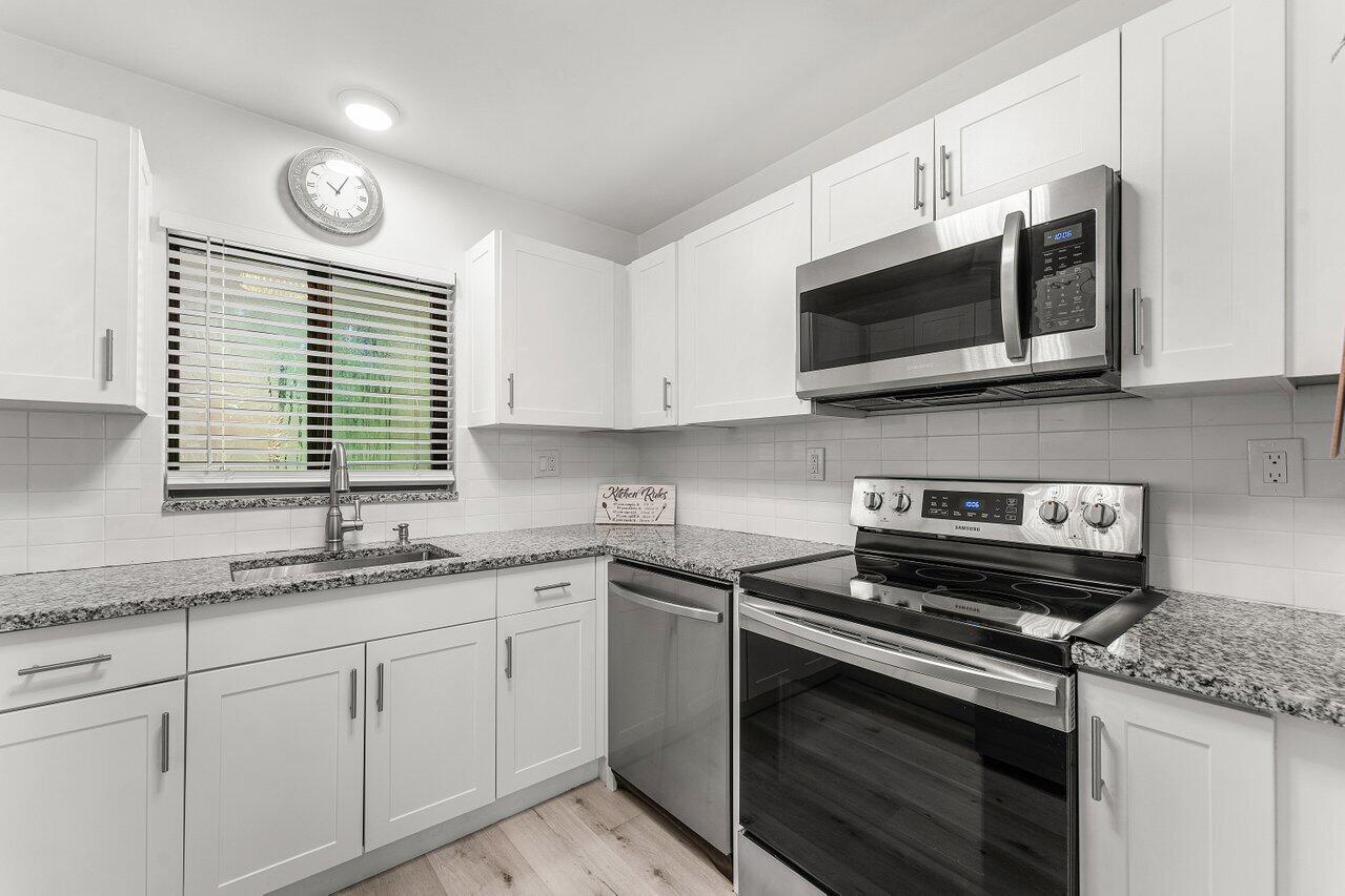 5300 Nesting Way A