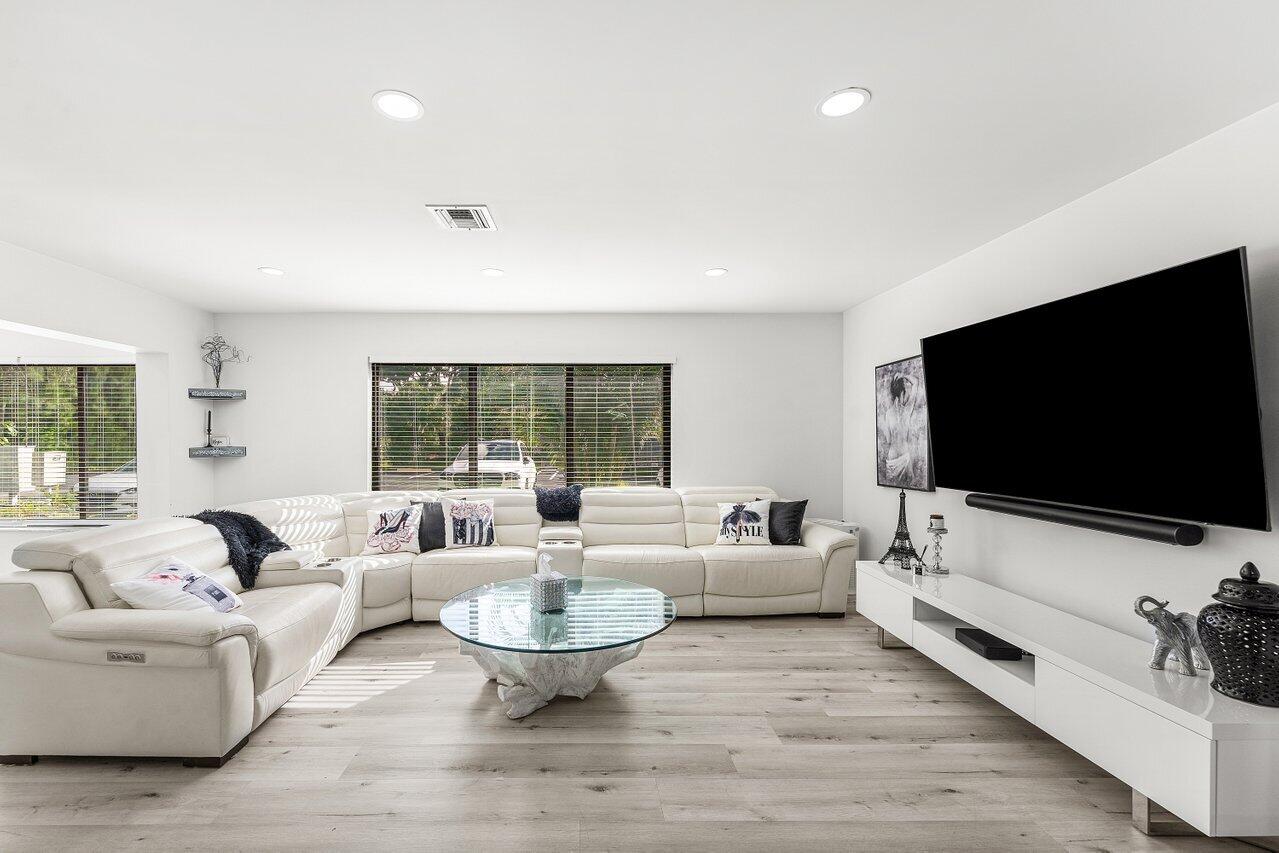 5300 Nesting Way A