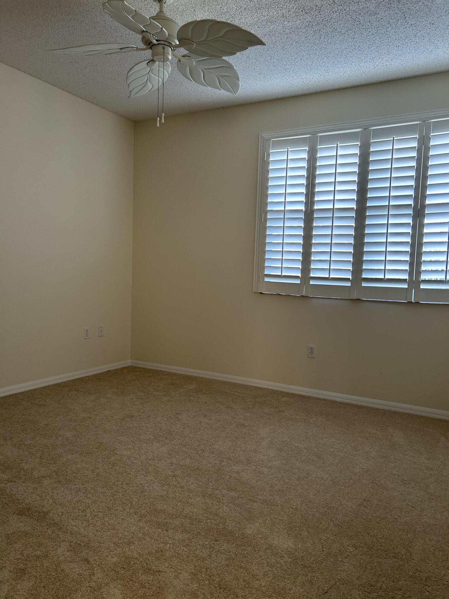 26 Royal Palm Way 405