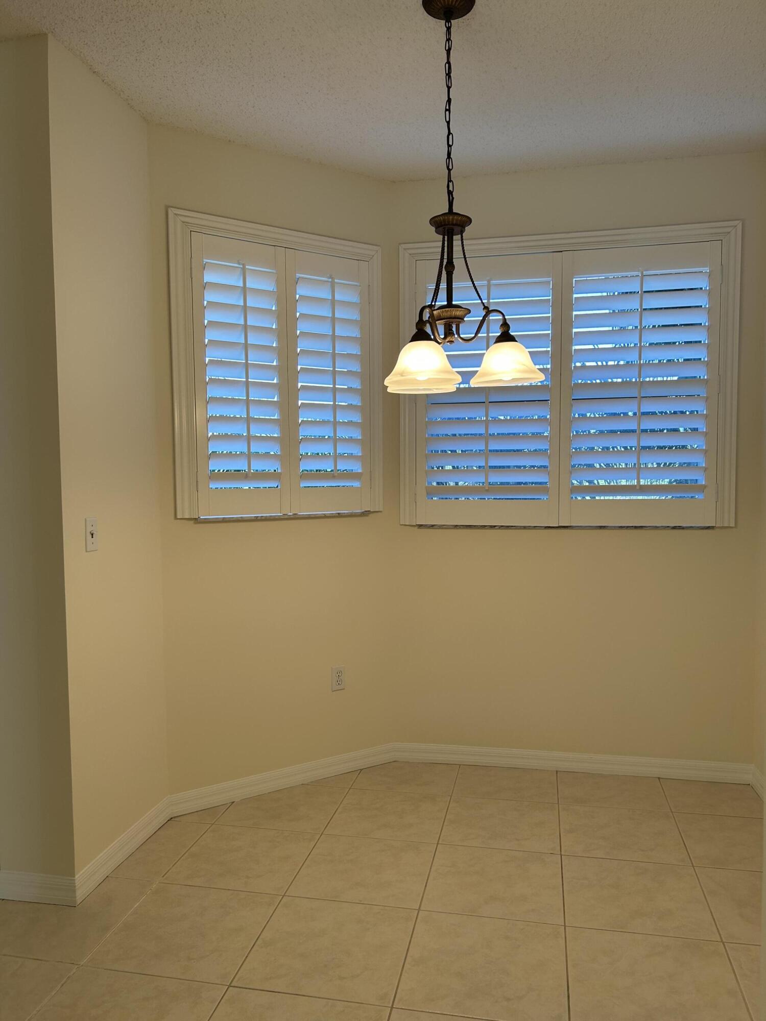 26 Royal Palm Way 405