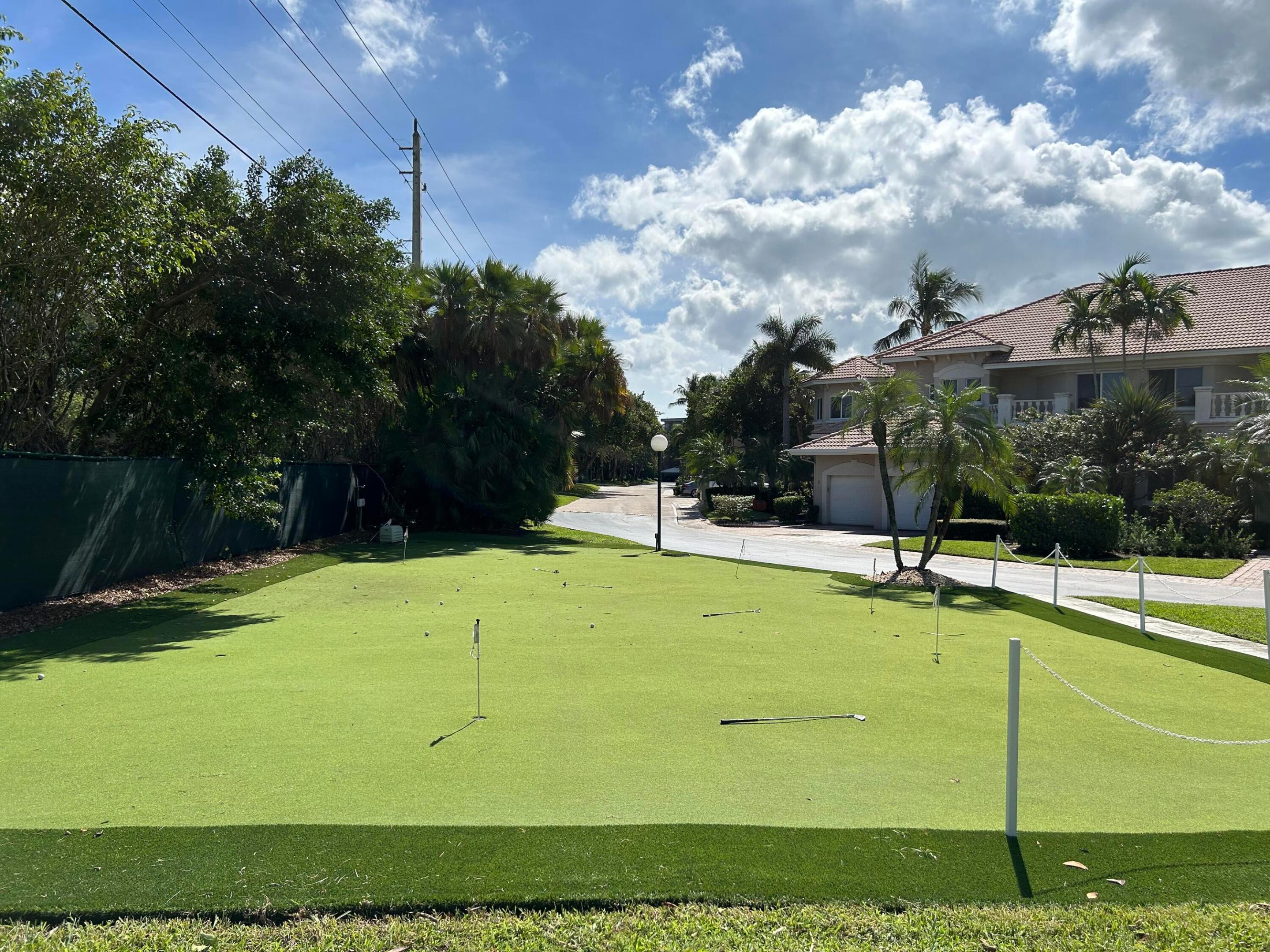 26 Royal Palm Way 405