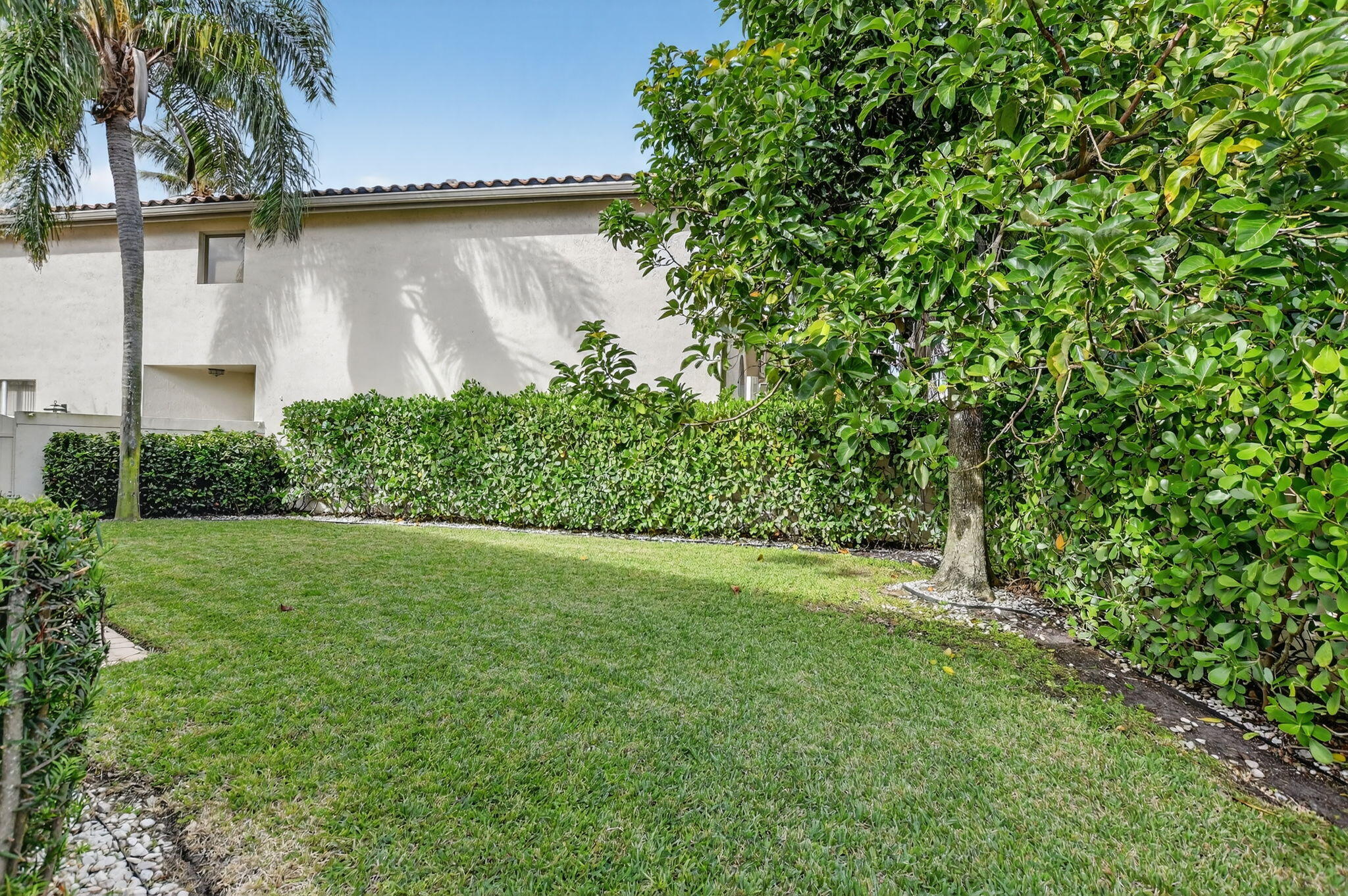 2565 NW 52nd Street