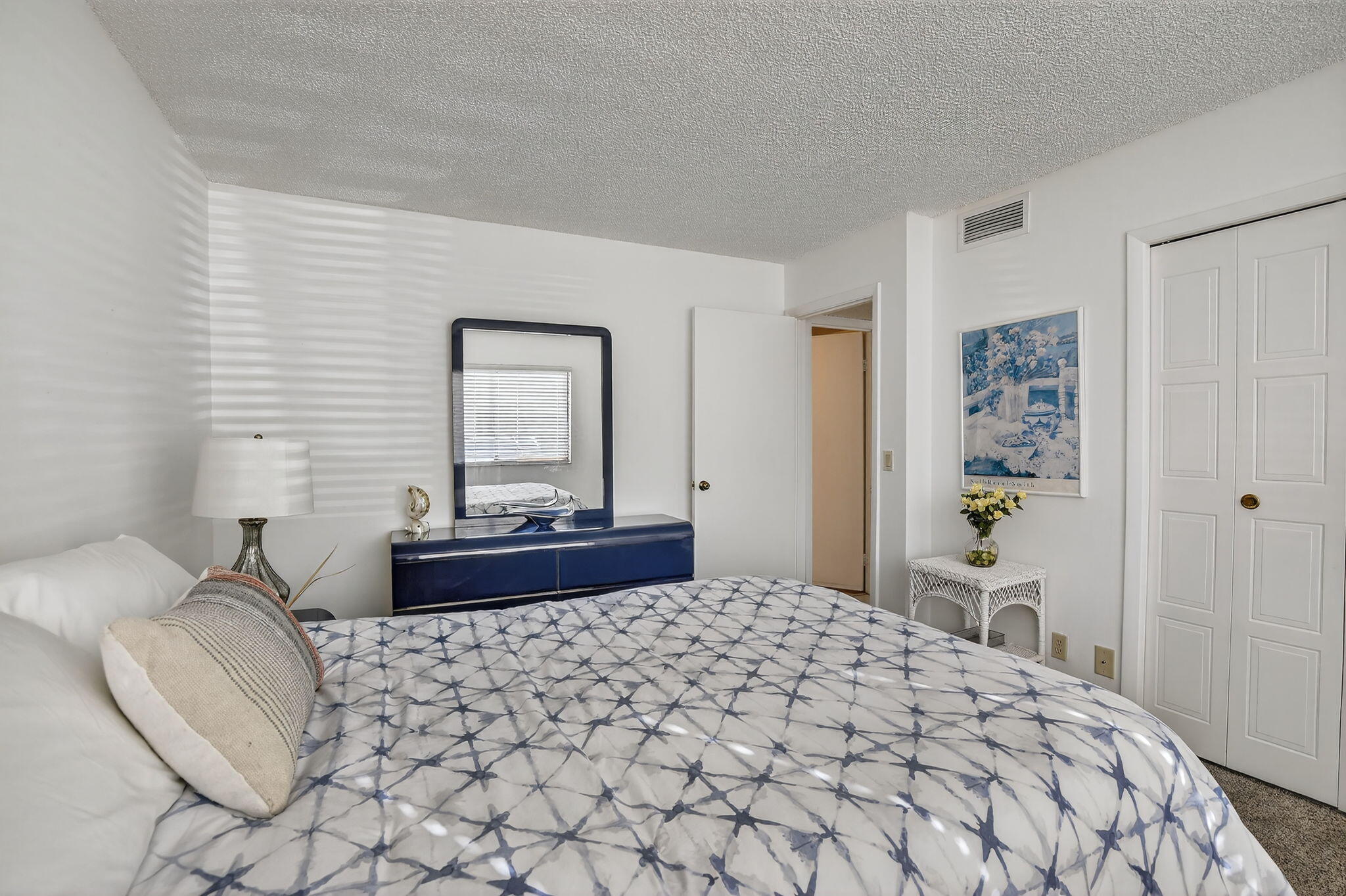 380 Racquet Club Road 106