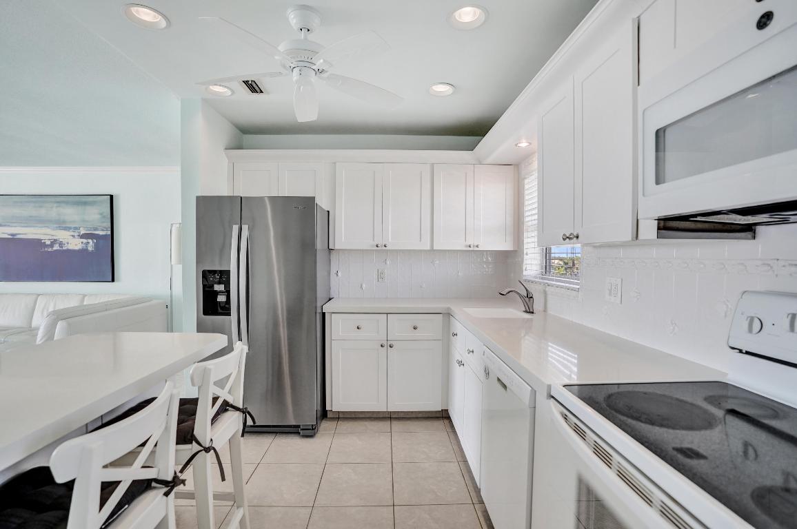 2701 S Ocean Boulevard 46