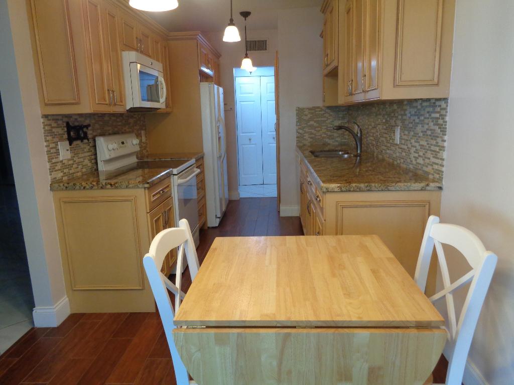 6328 Longboat Lane W 201