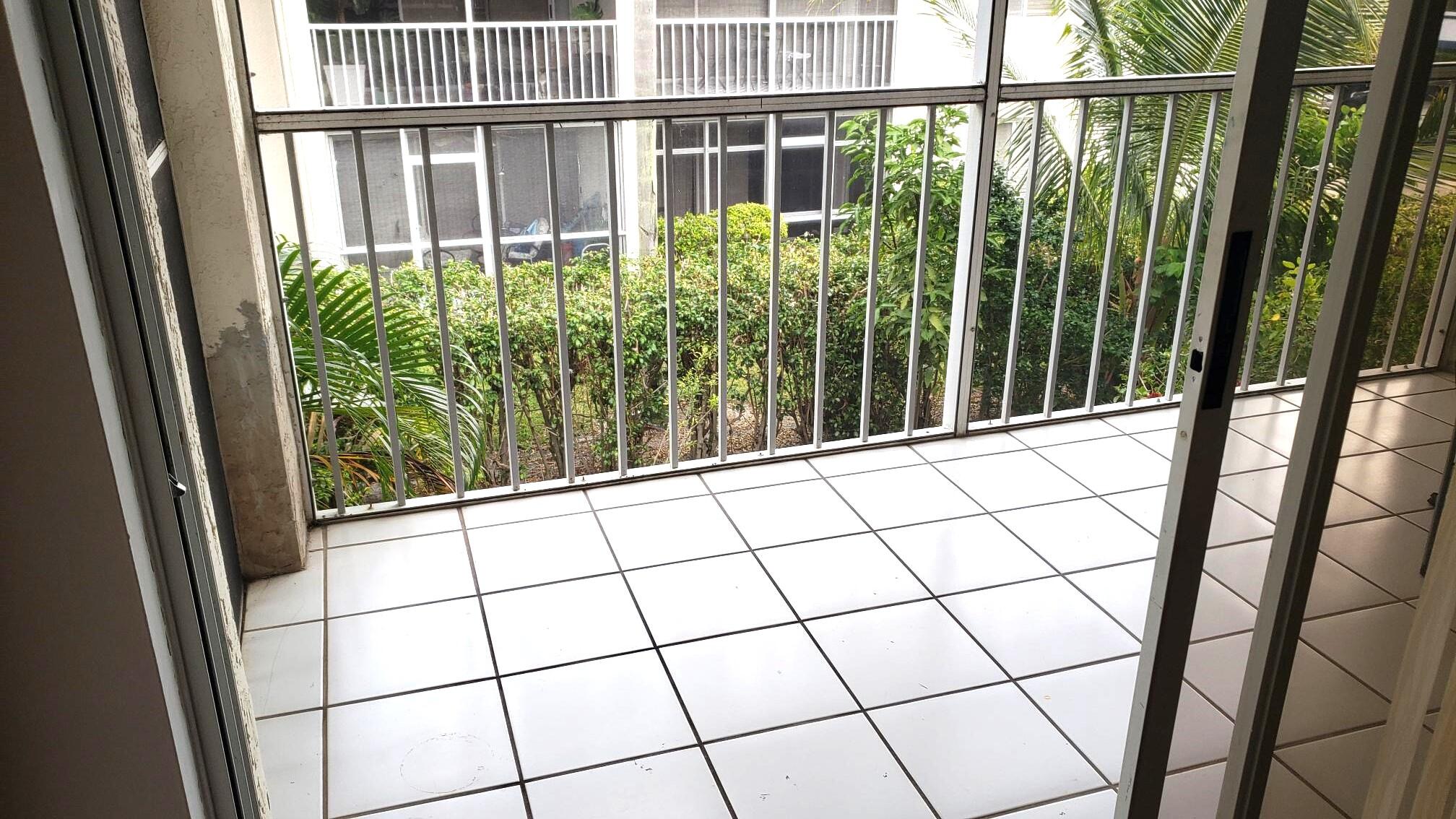 380 NW 67th Street 207