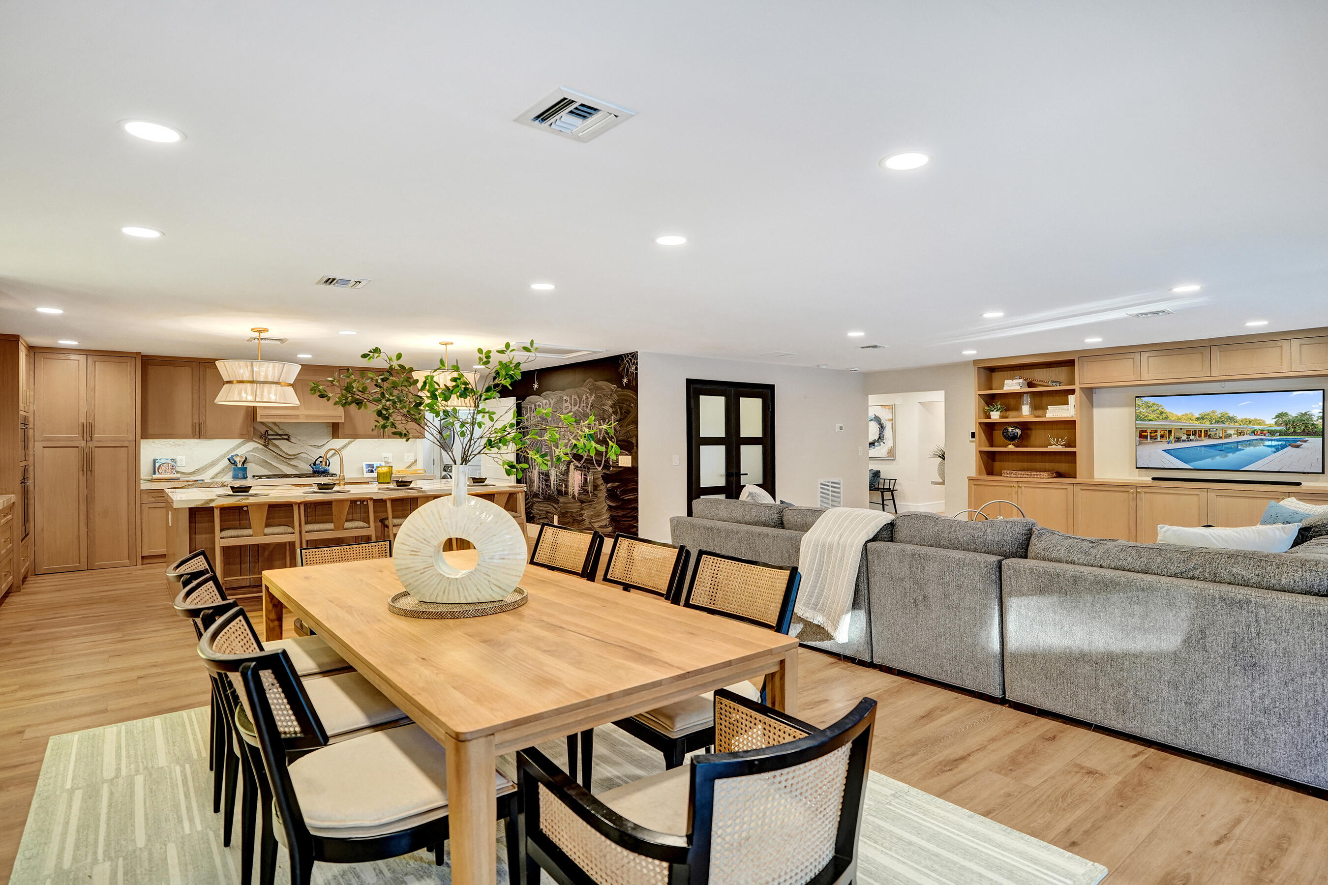 3681 NW 24th Terrace