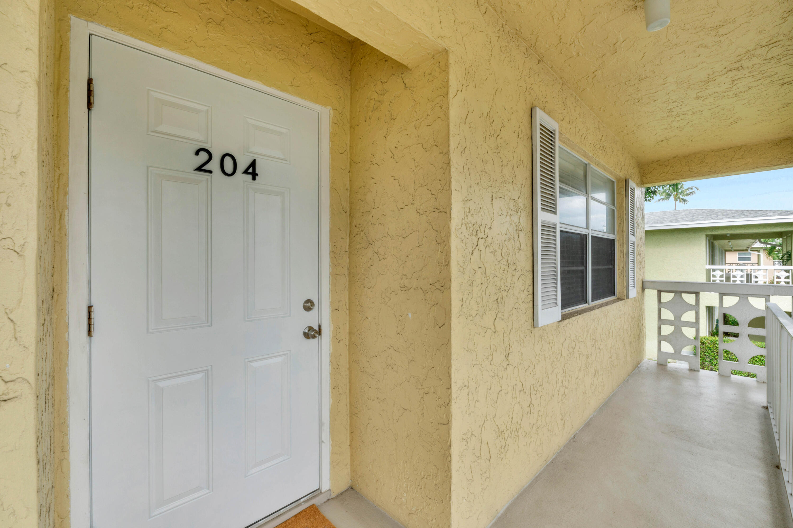 1151 Calamondin Terrace 204