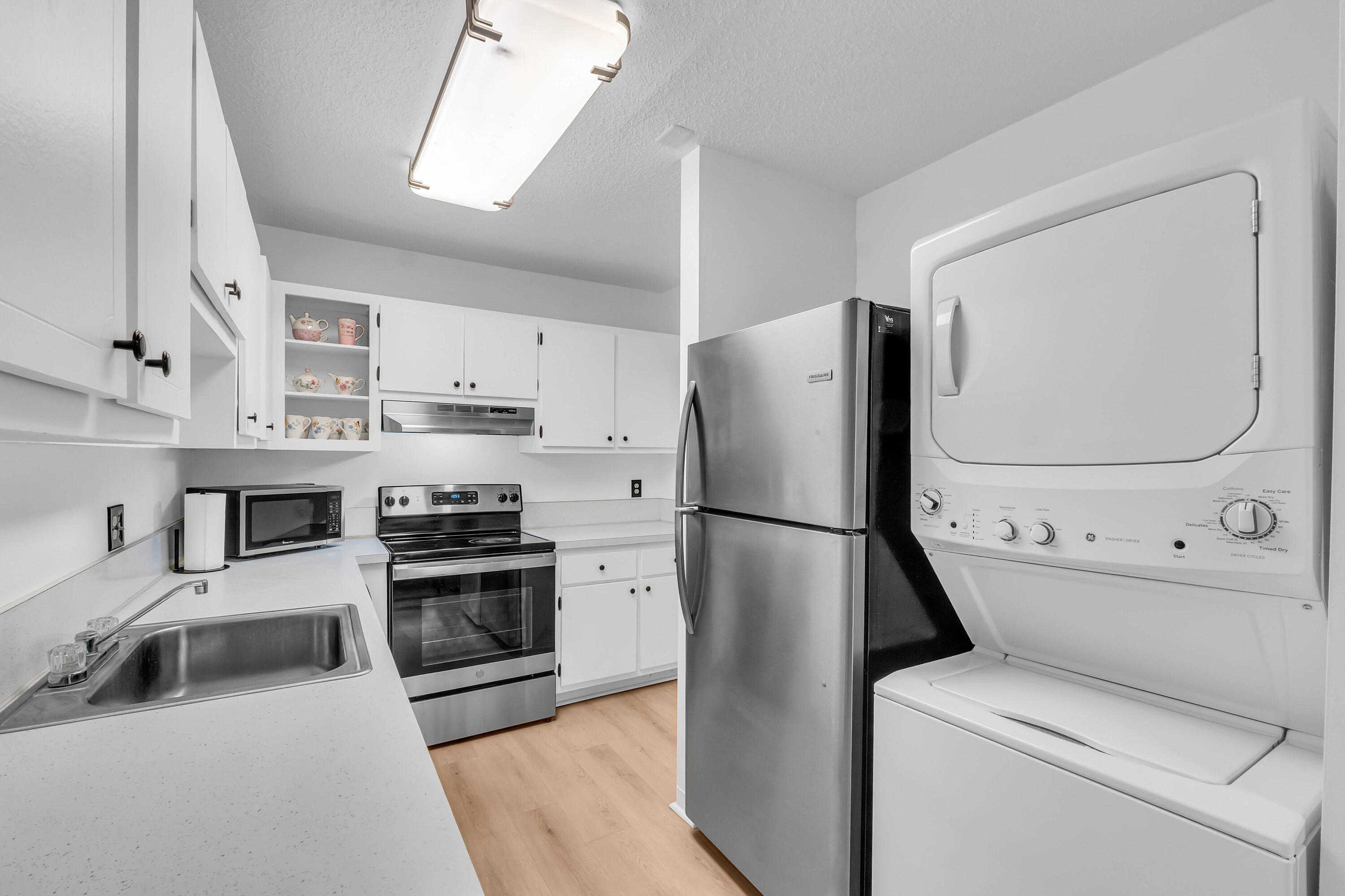 1151 Calamondin Terrace 204