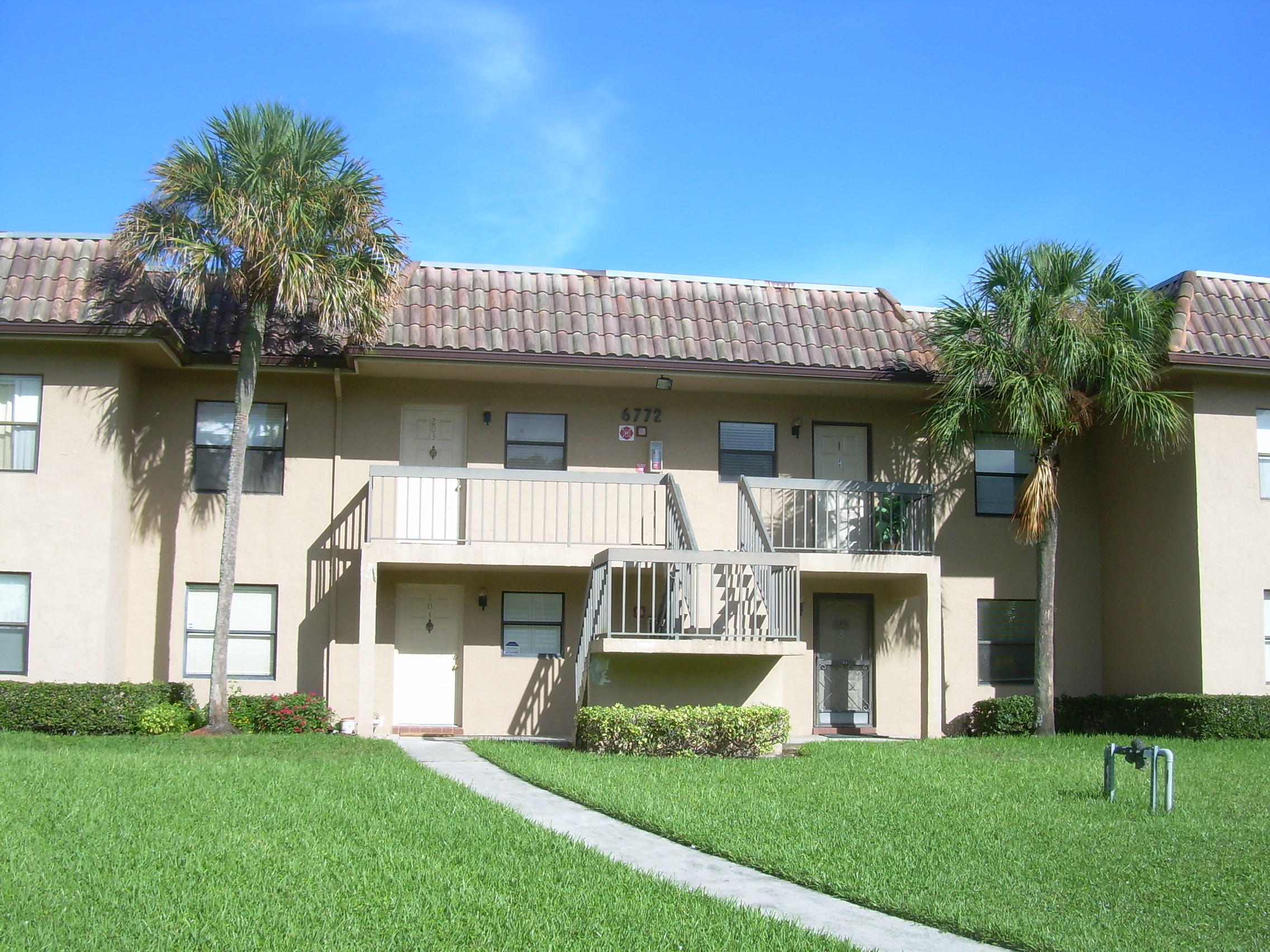 6772 Palmetto Circle S 104