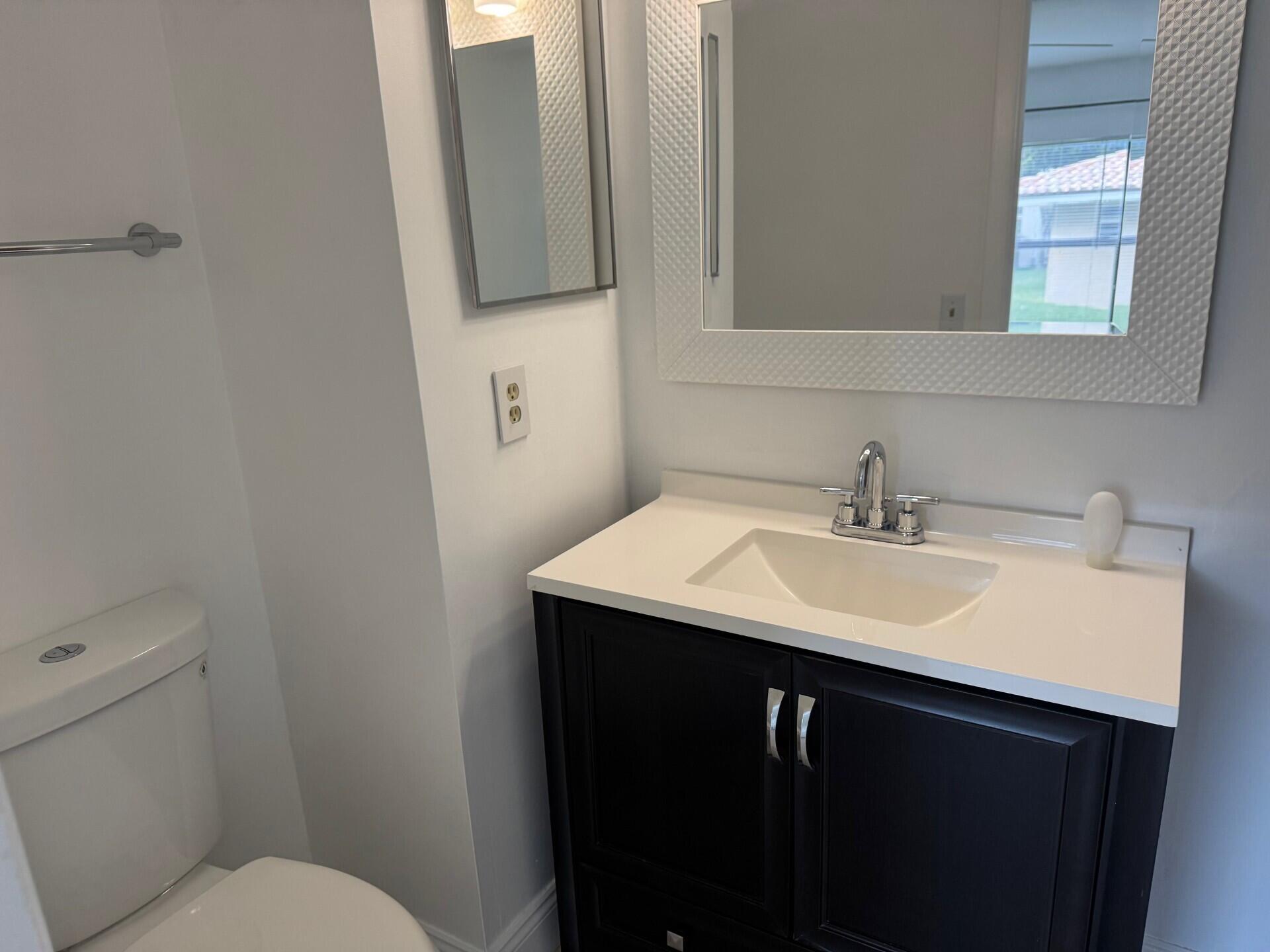 6772 Palmetto Circle S 104
