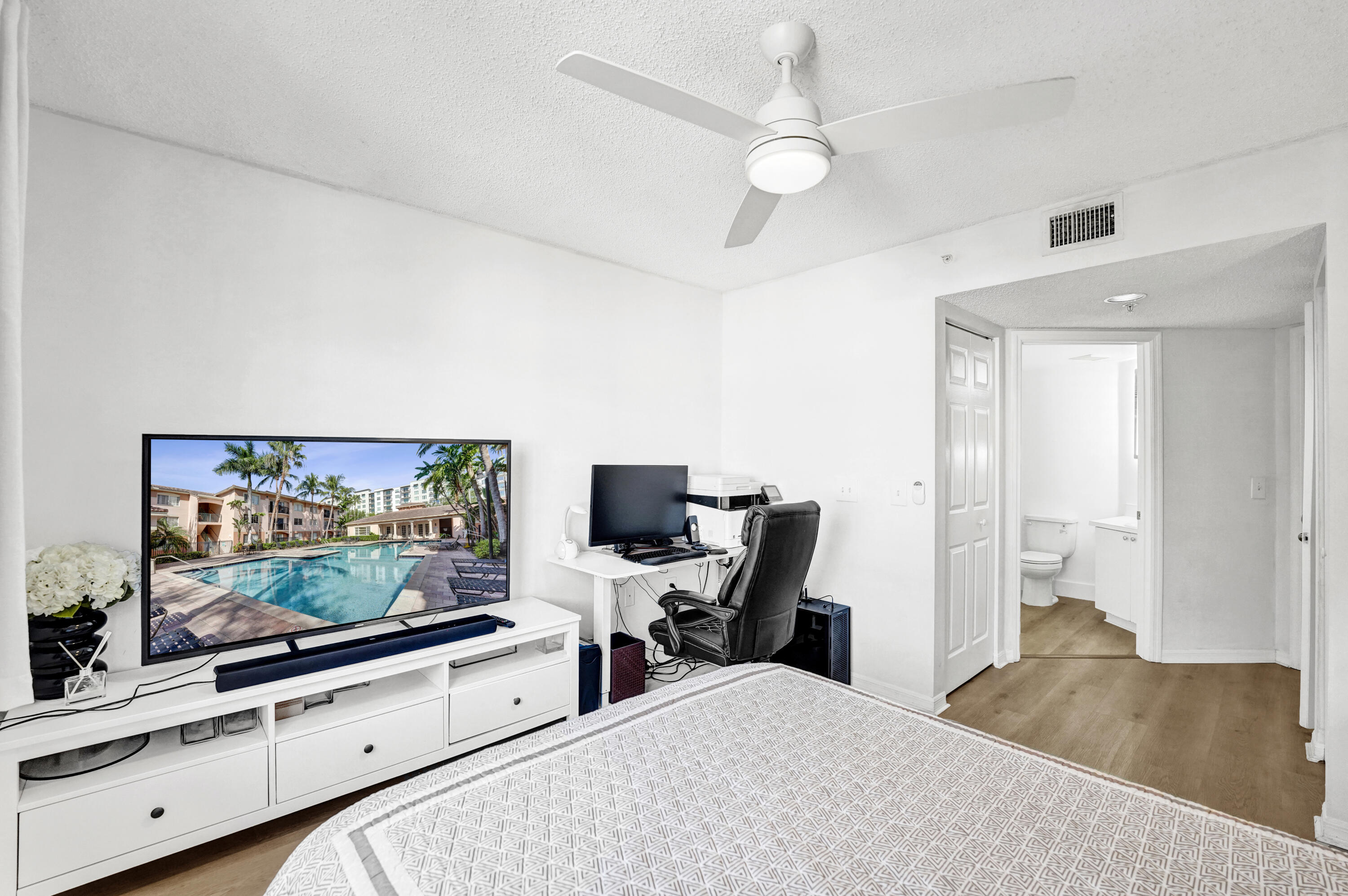 2125 SE 10th Avenue 1008