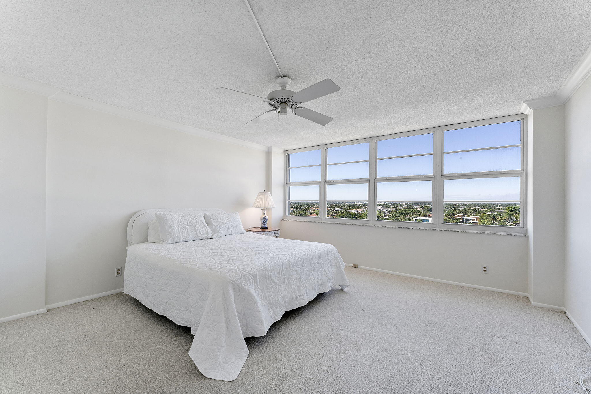 2000 S Ocean Boulevard 8a