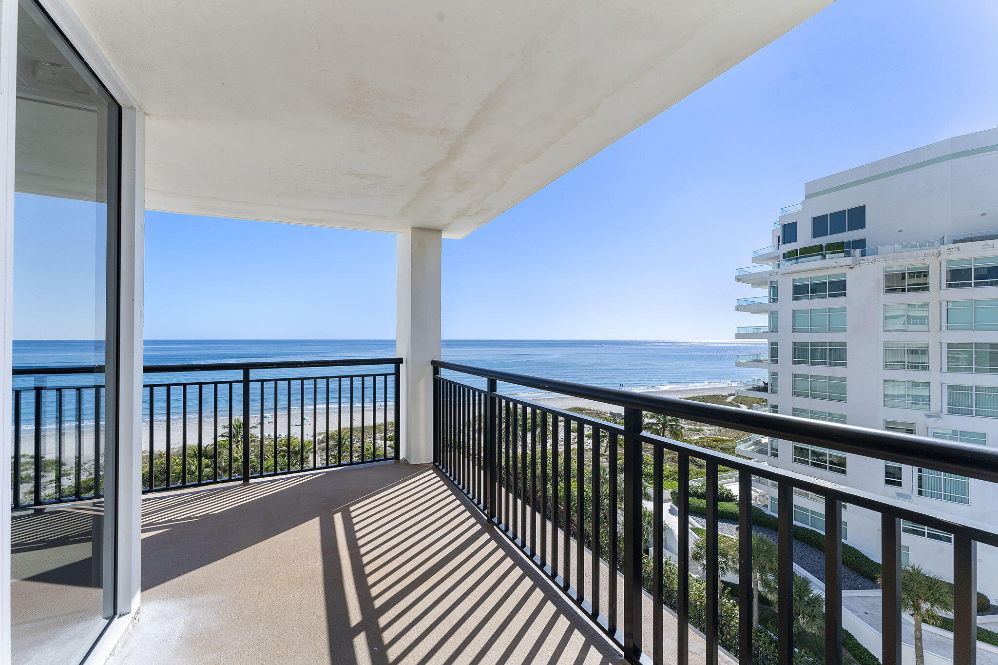 2000 S Ocean Boulevard 8a