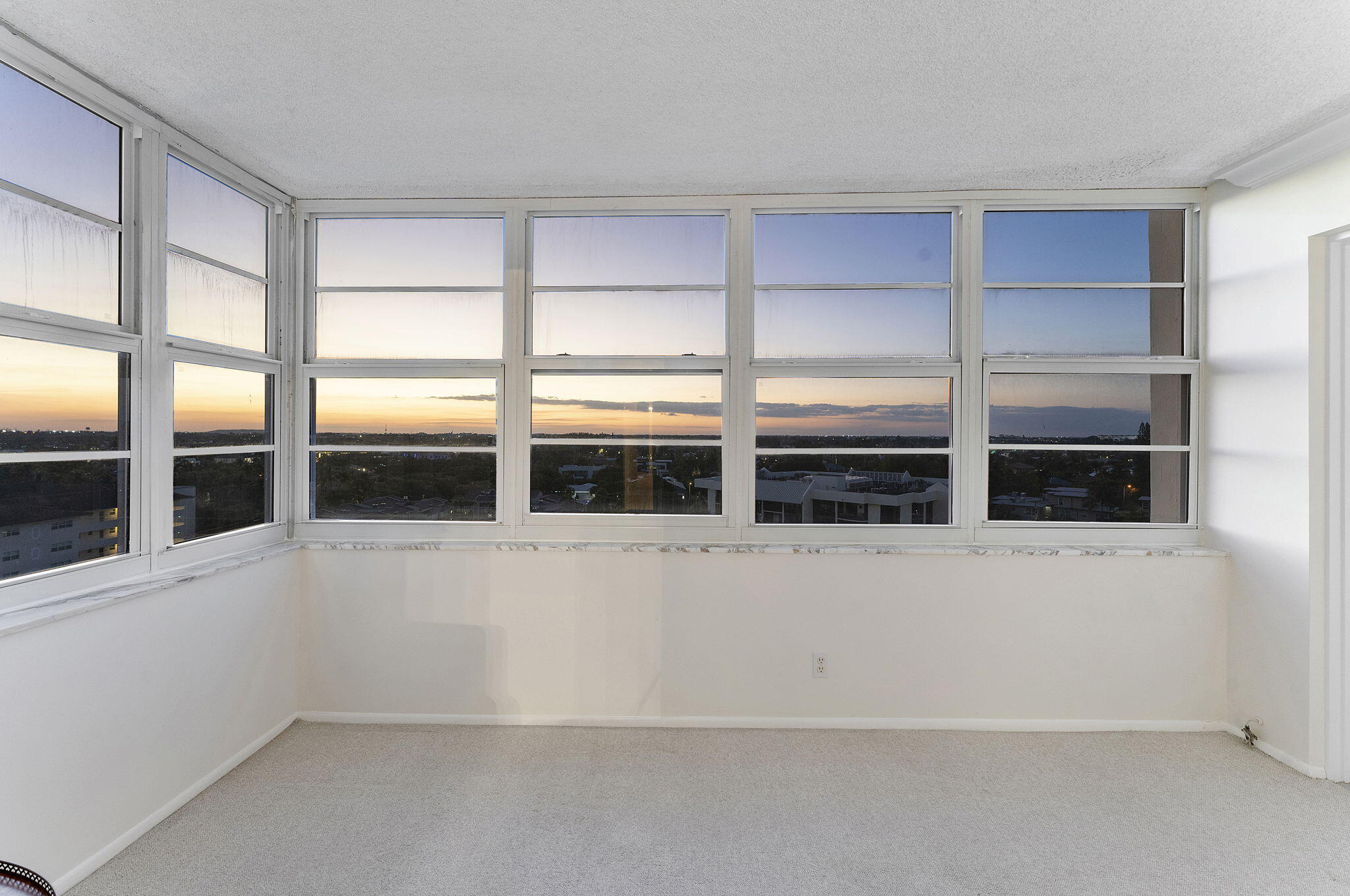 2000 S Ocean Boulevard 8a