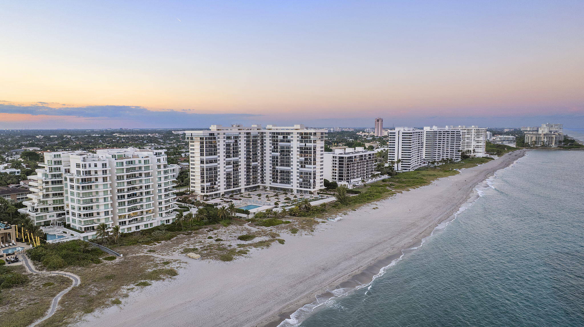 2000 S Ocean Boulevard 8a