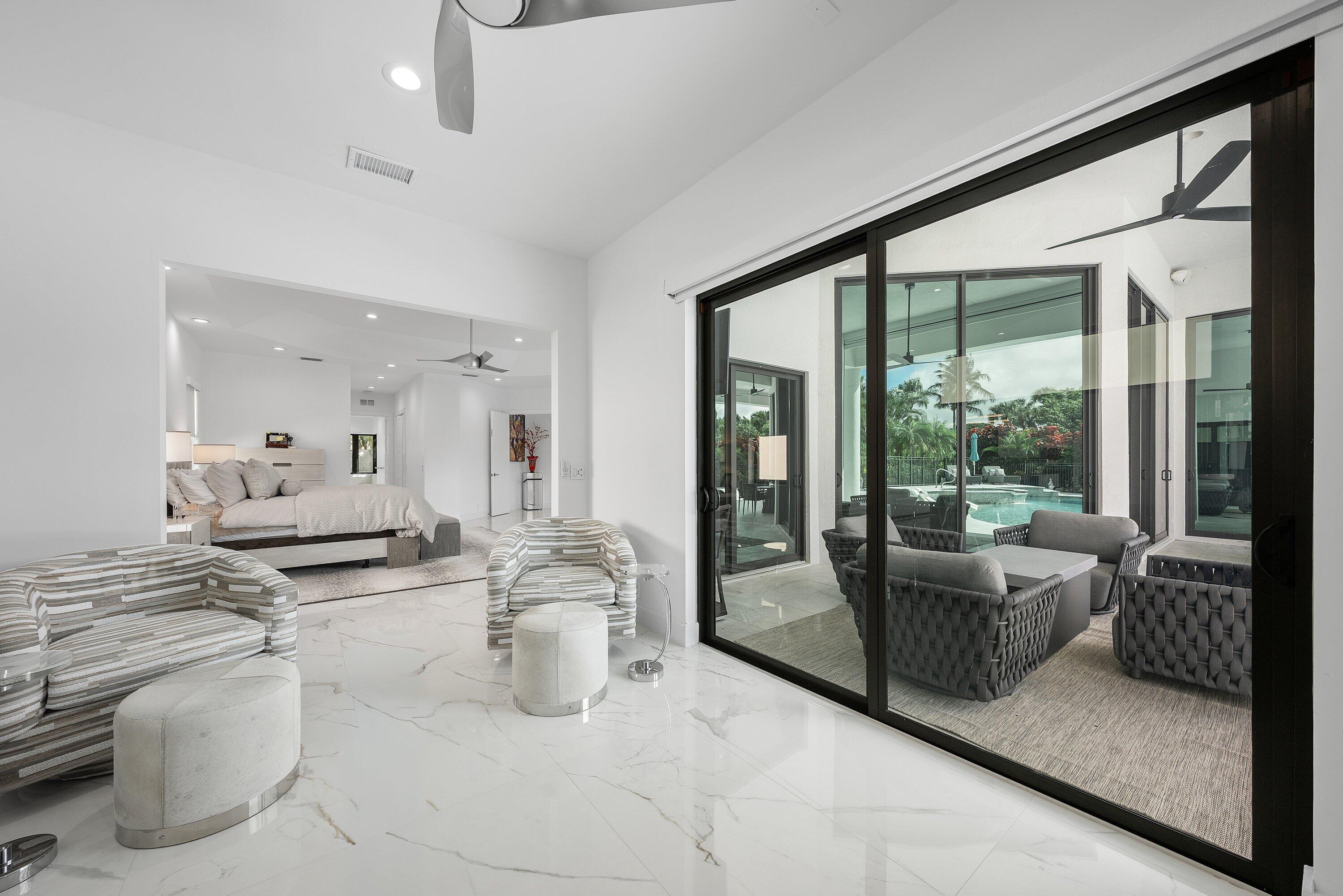 4760 Bocaire Boulevard