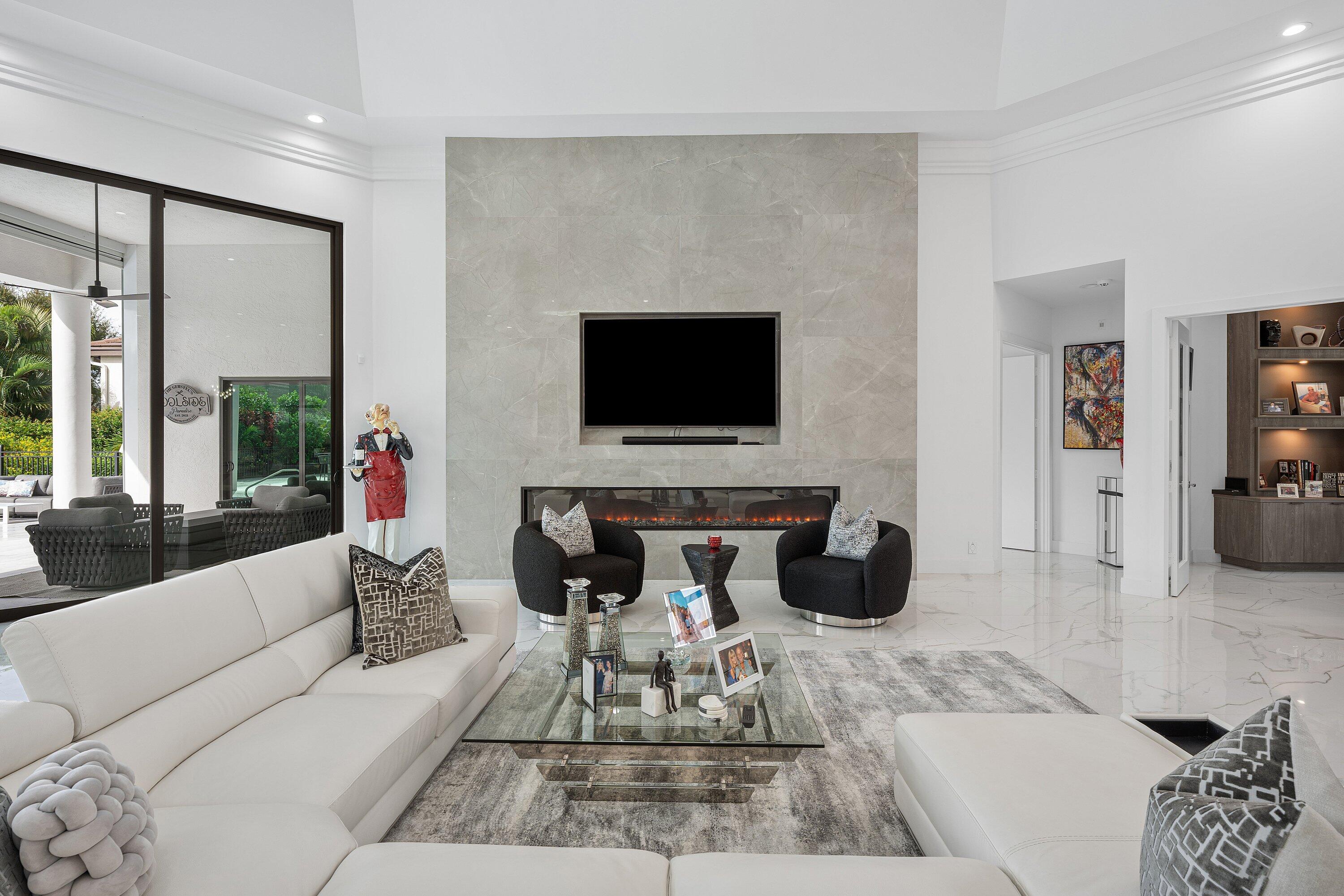 4760 Bocaire Boulevard