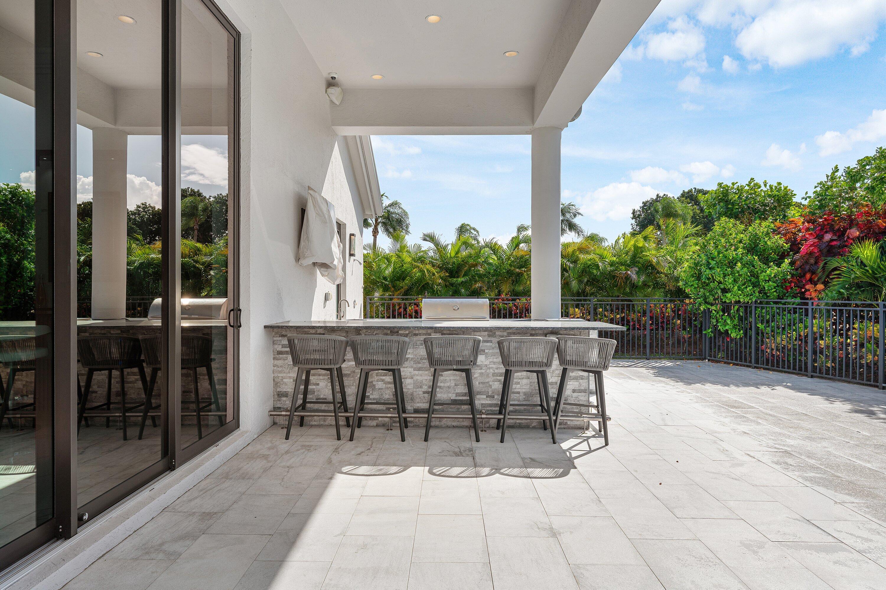 4760 Bocaire Boulevard