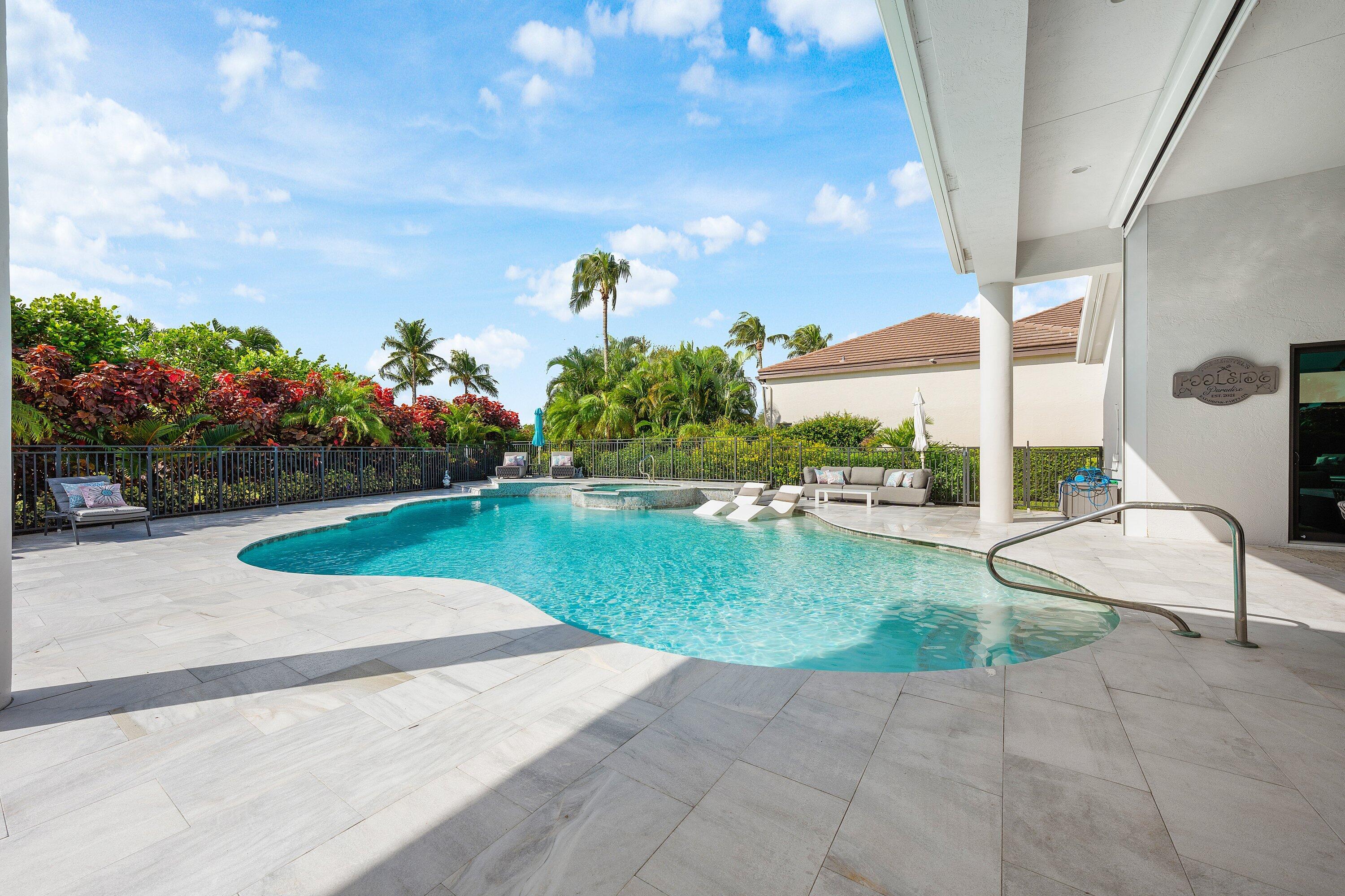 4760 Bocaire Boulevard