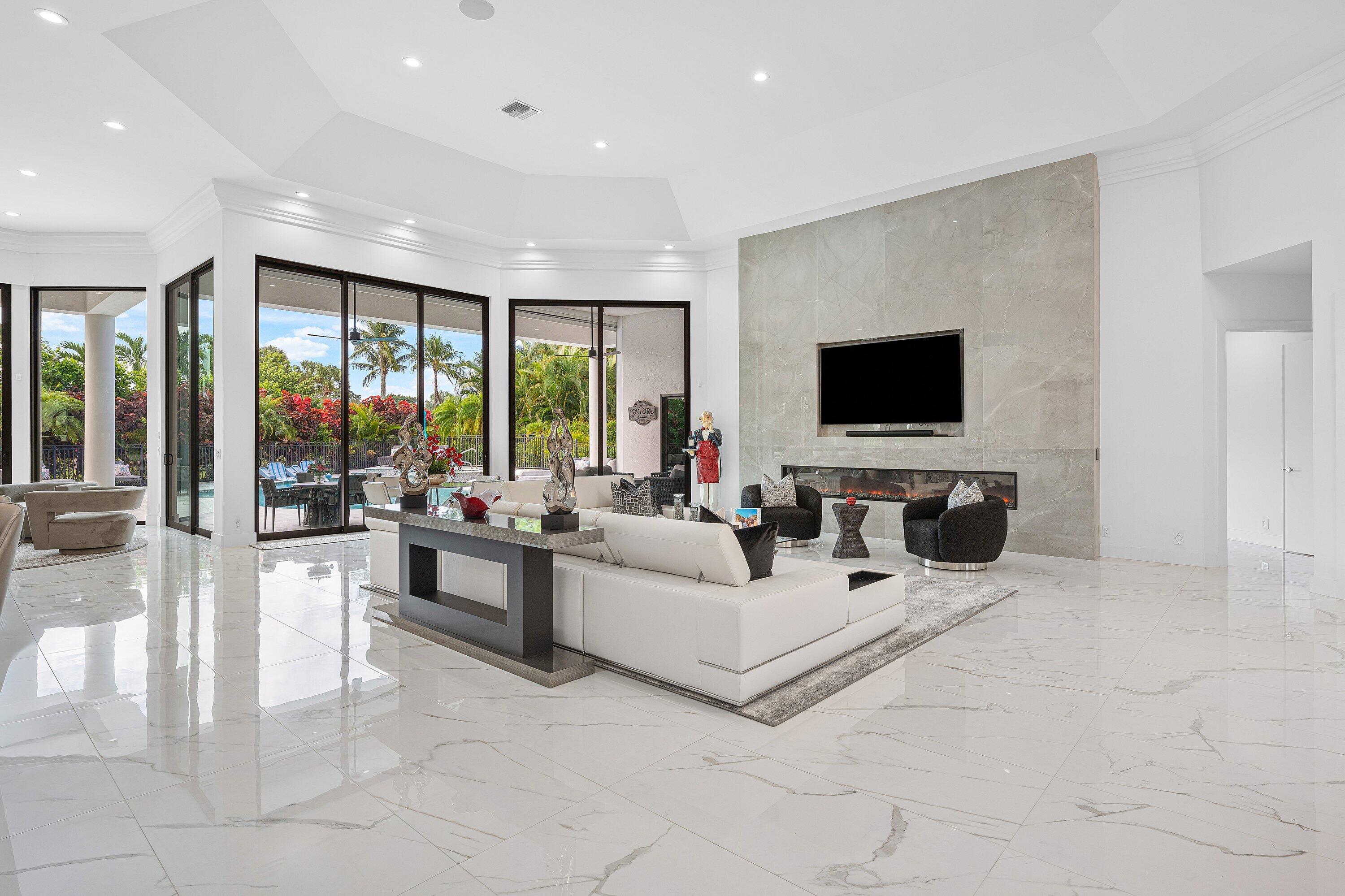 4760 Bocaire Boulevard