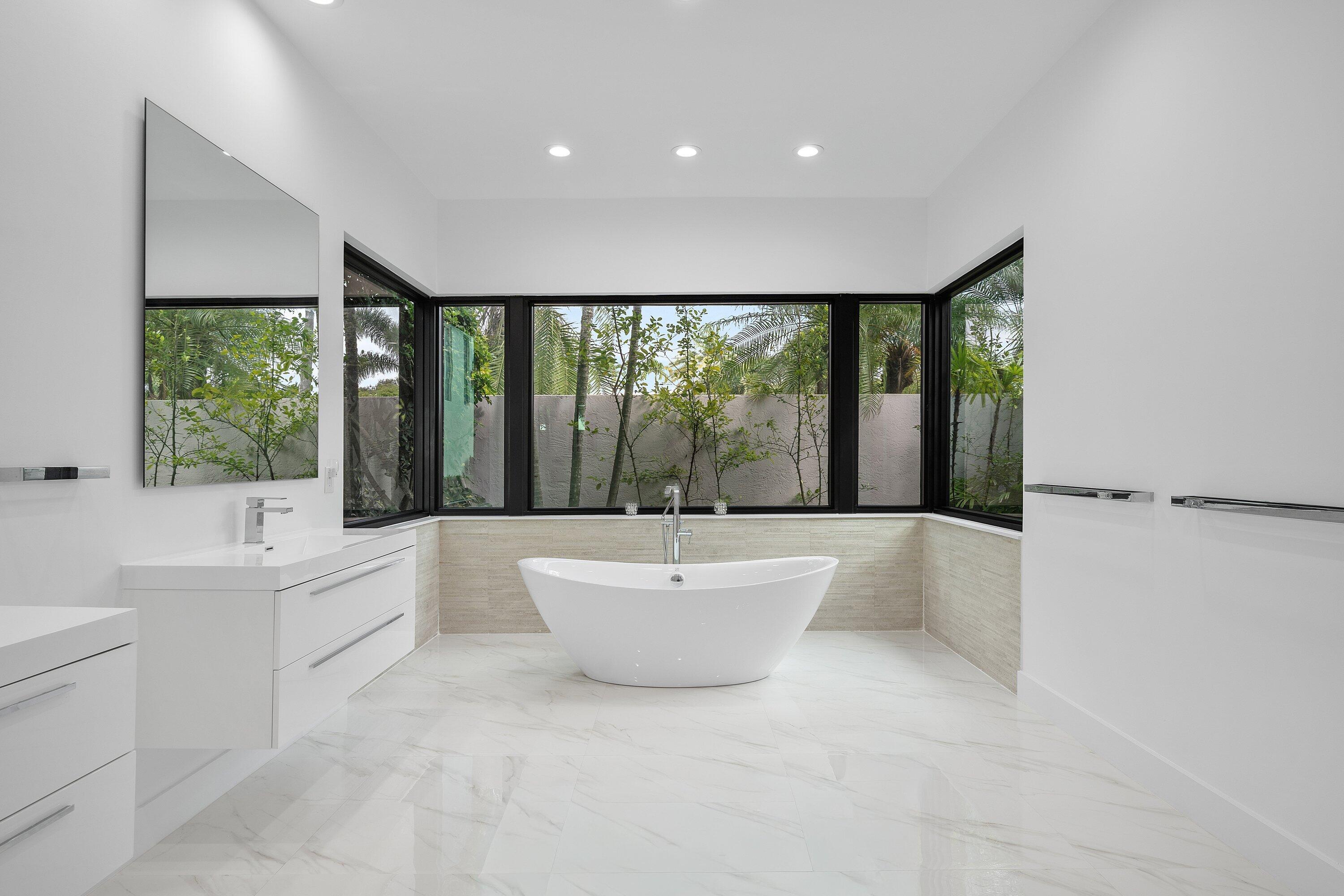 4760 Bocaire Boulevard