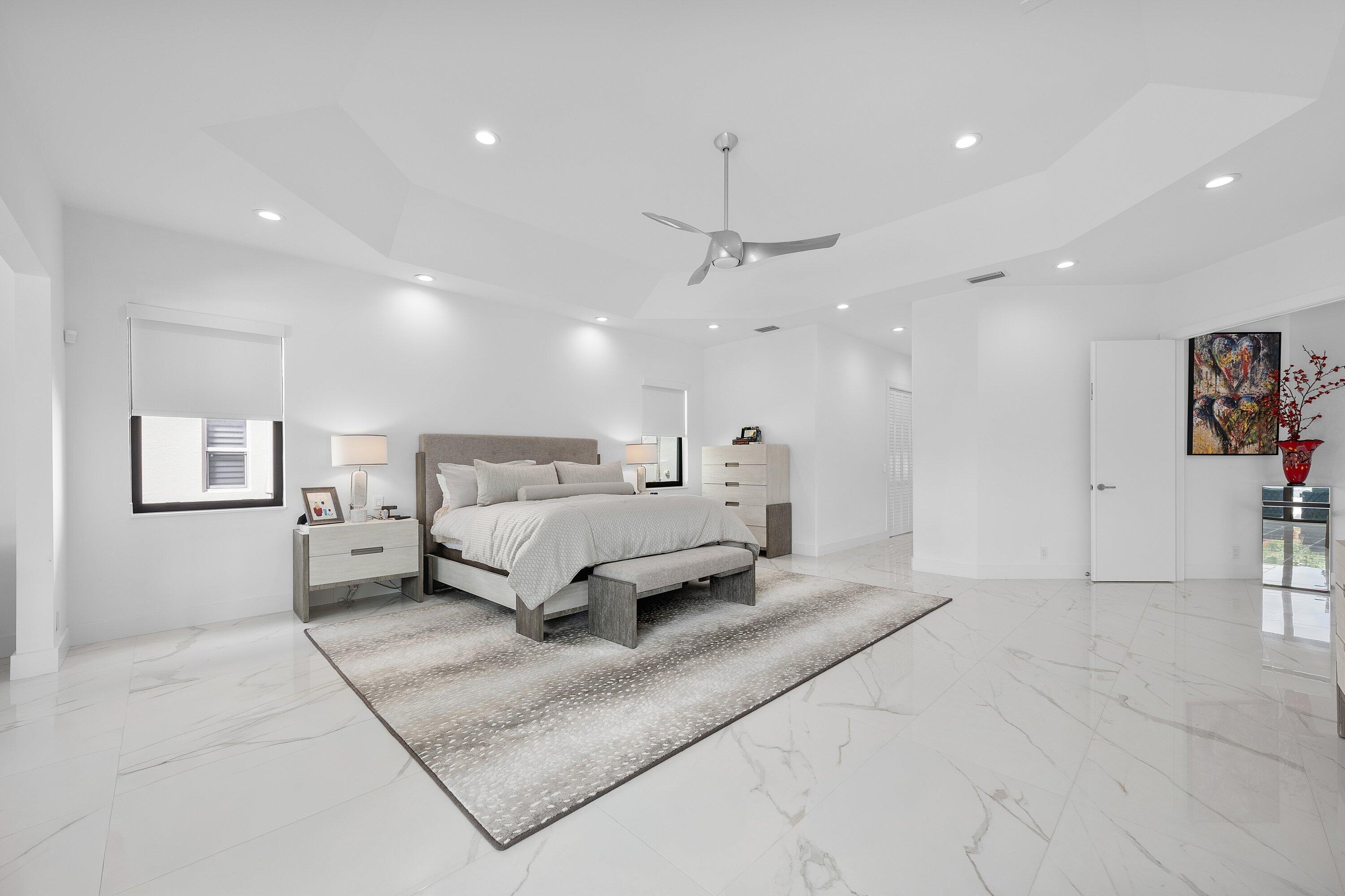 4760 Bocaire Boulevard